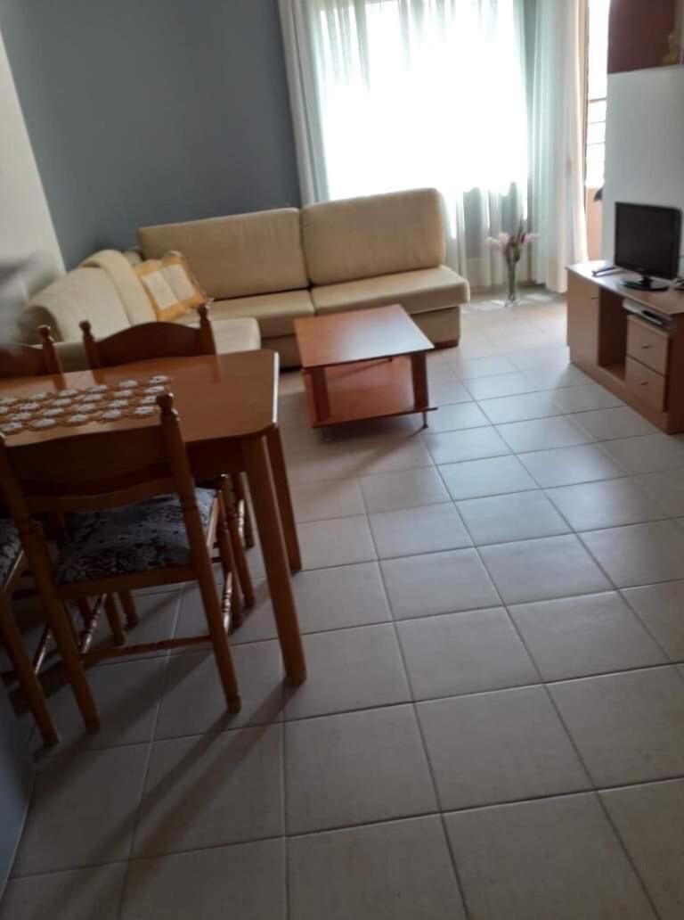 Popi Rooms