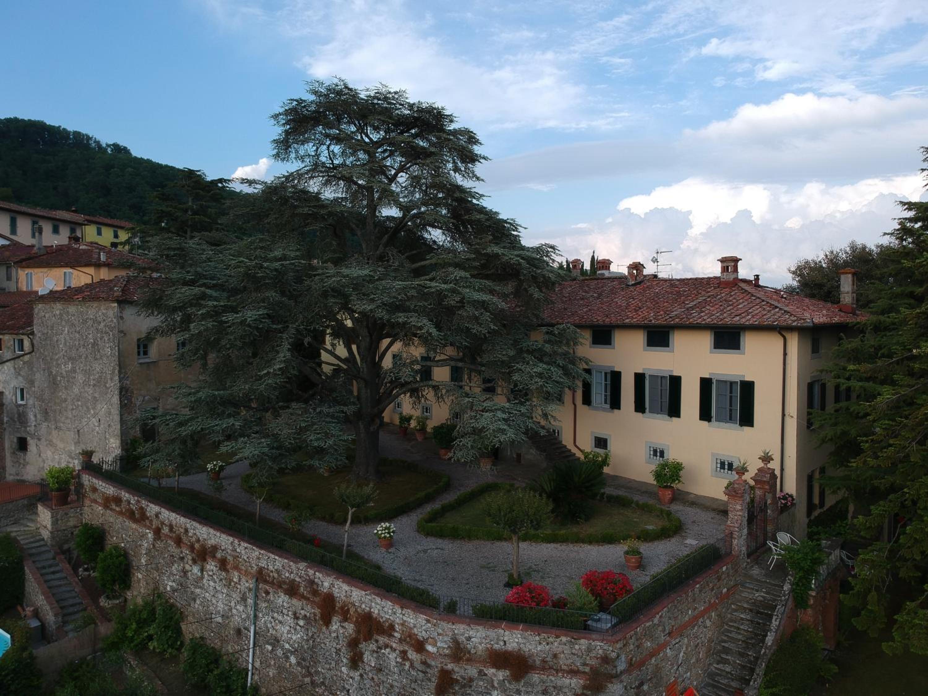 Villa Leoni