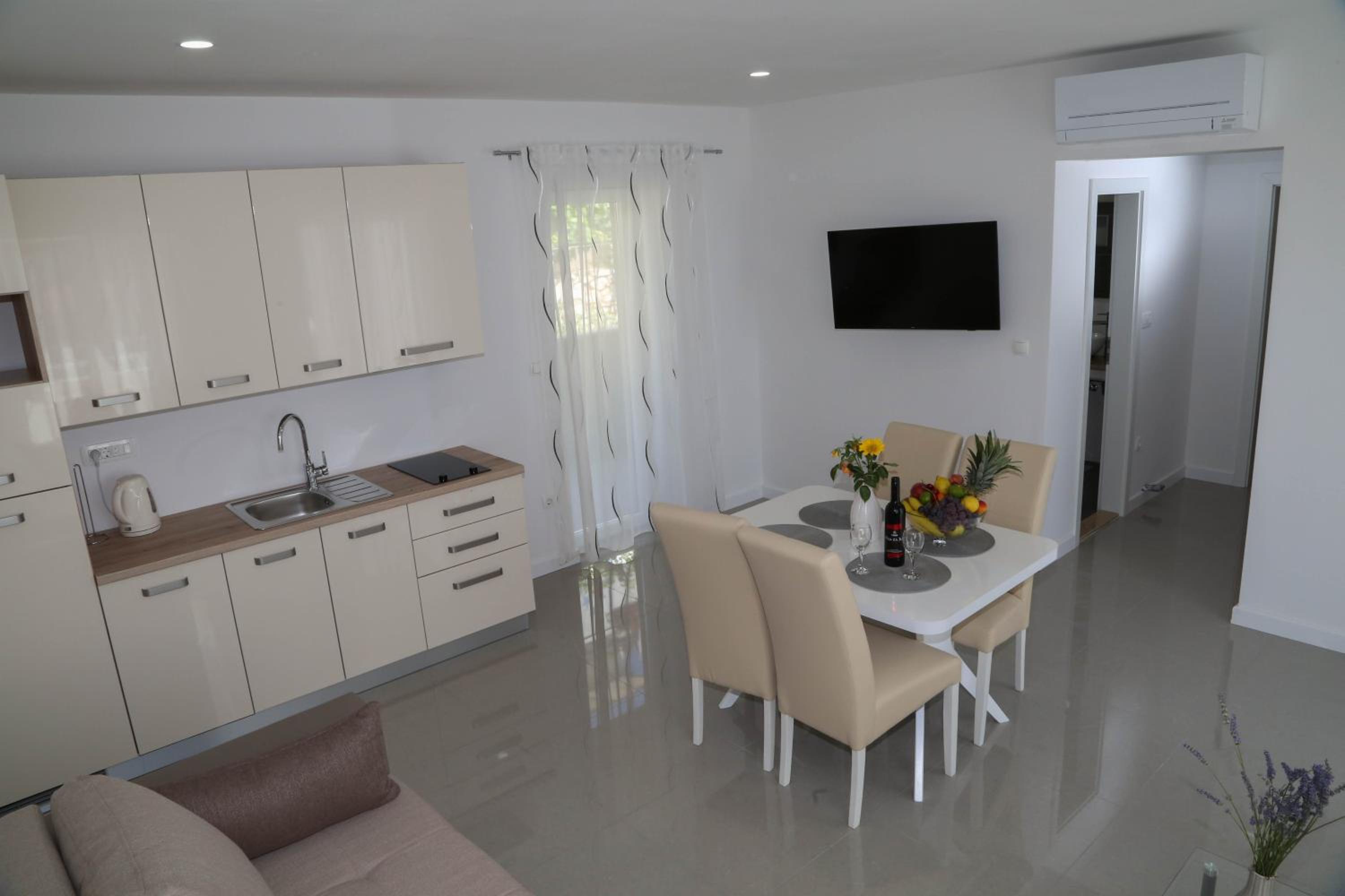 Apartments Paradise Hvar view 5