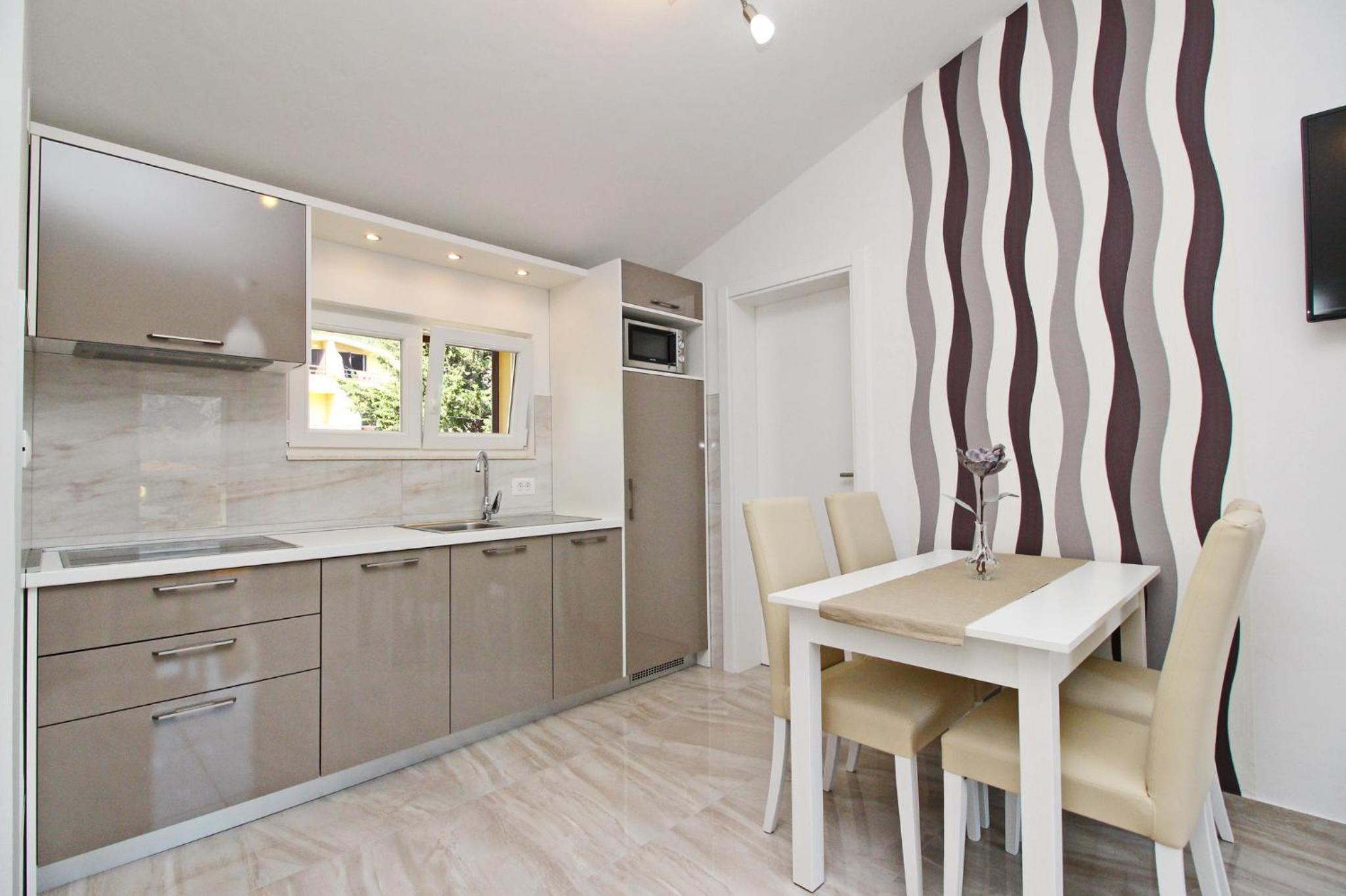 Sunshine Residence Baska