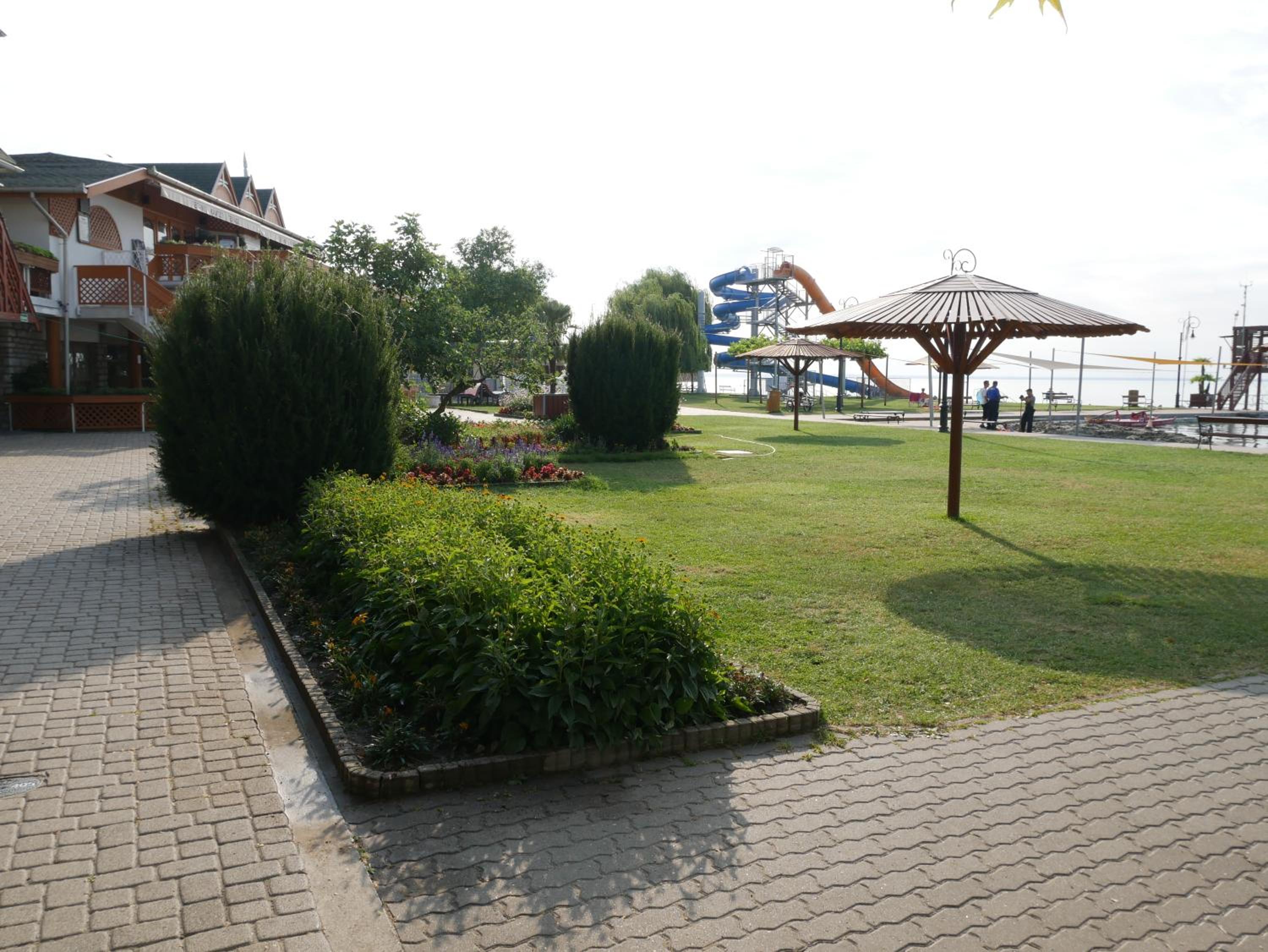 Photo 29