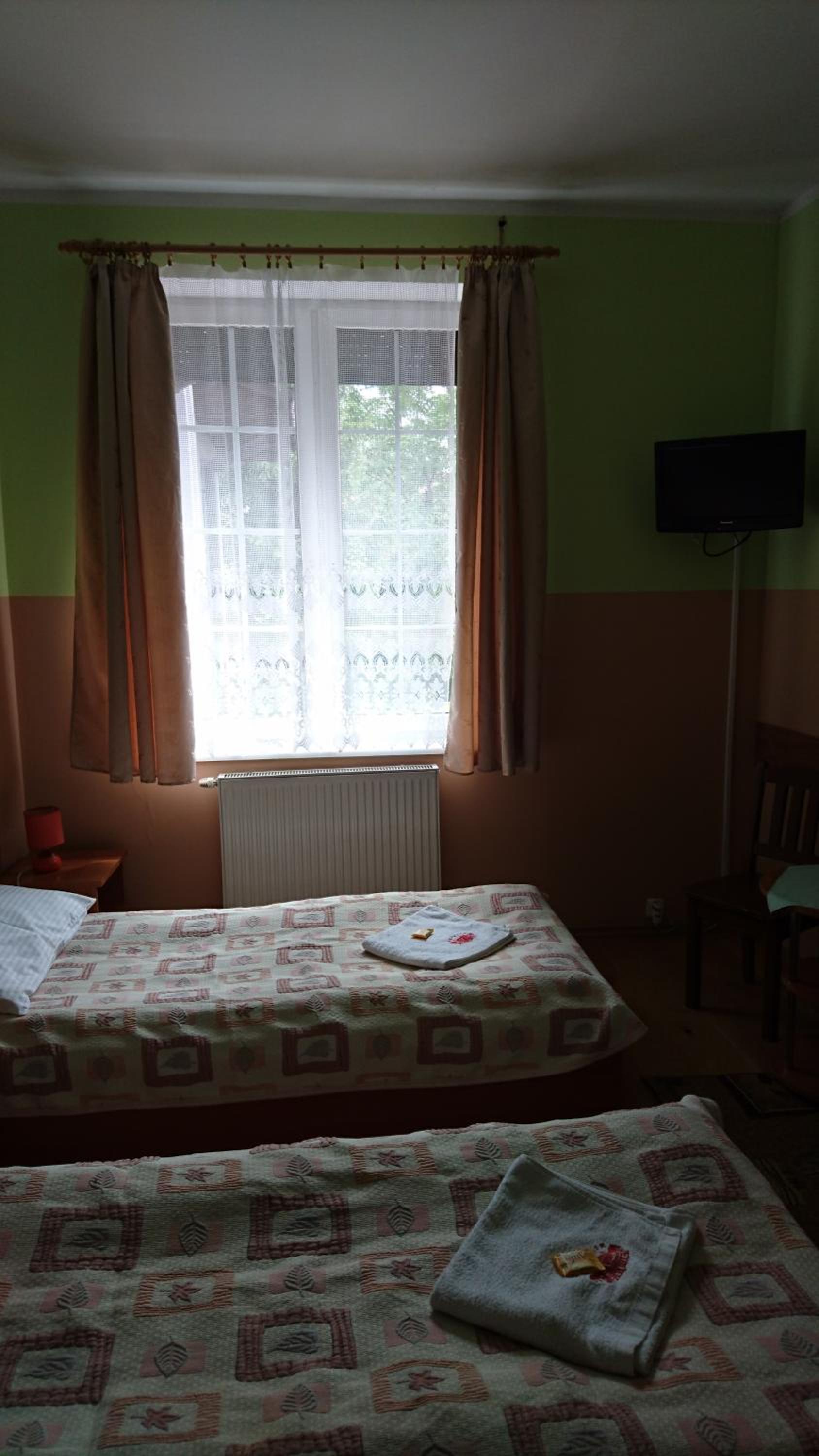 Photo 8