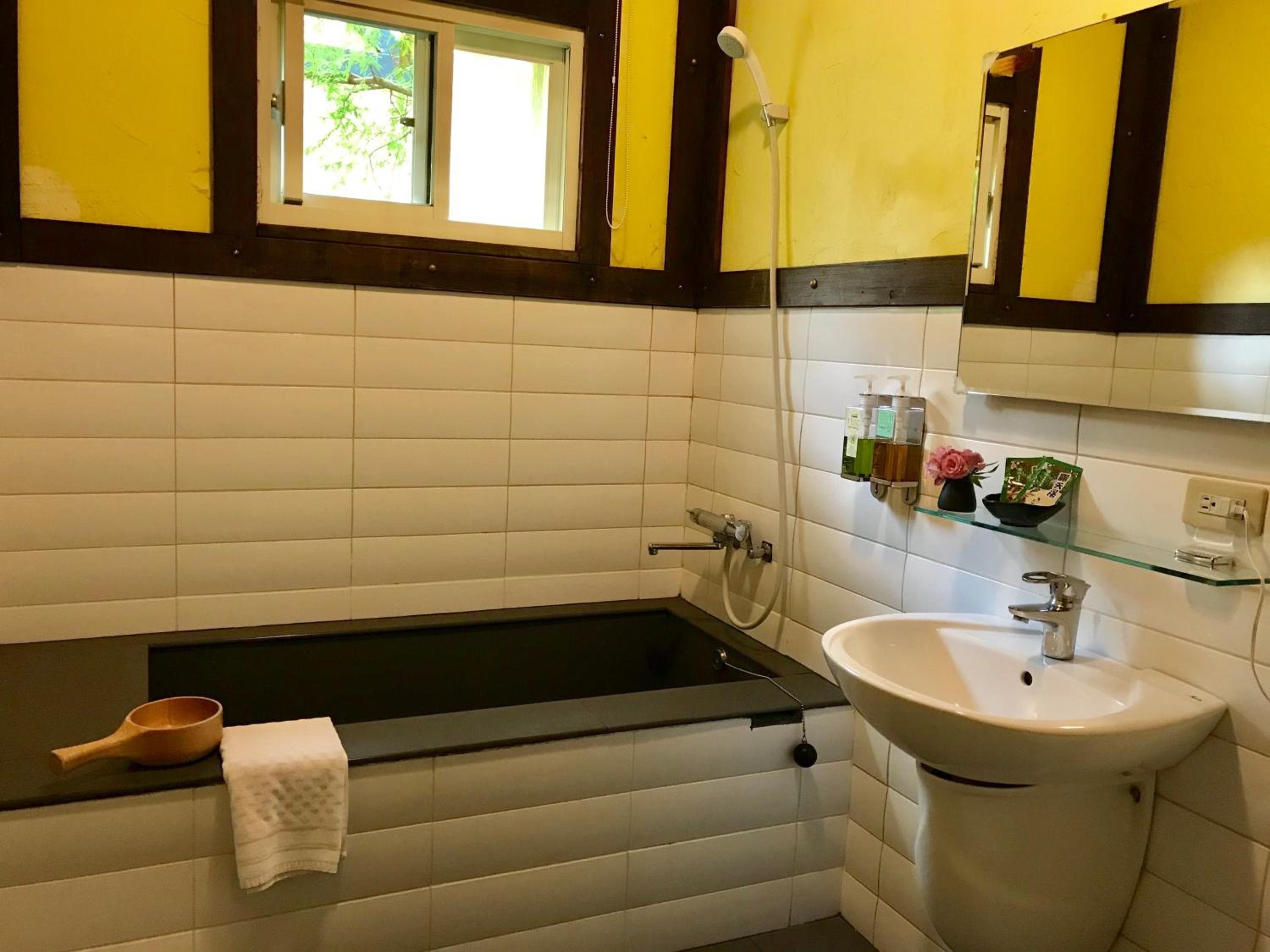 Photo 48