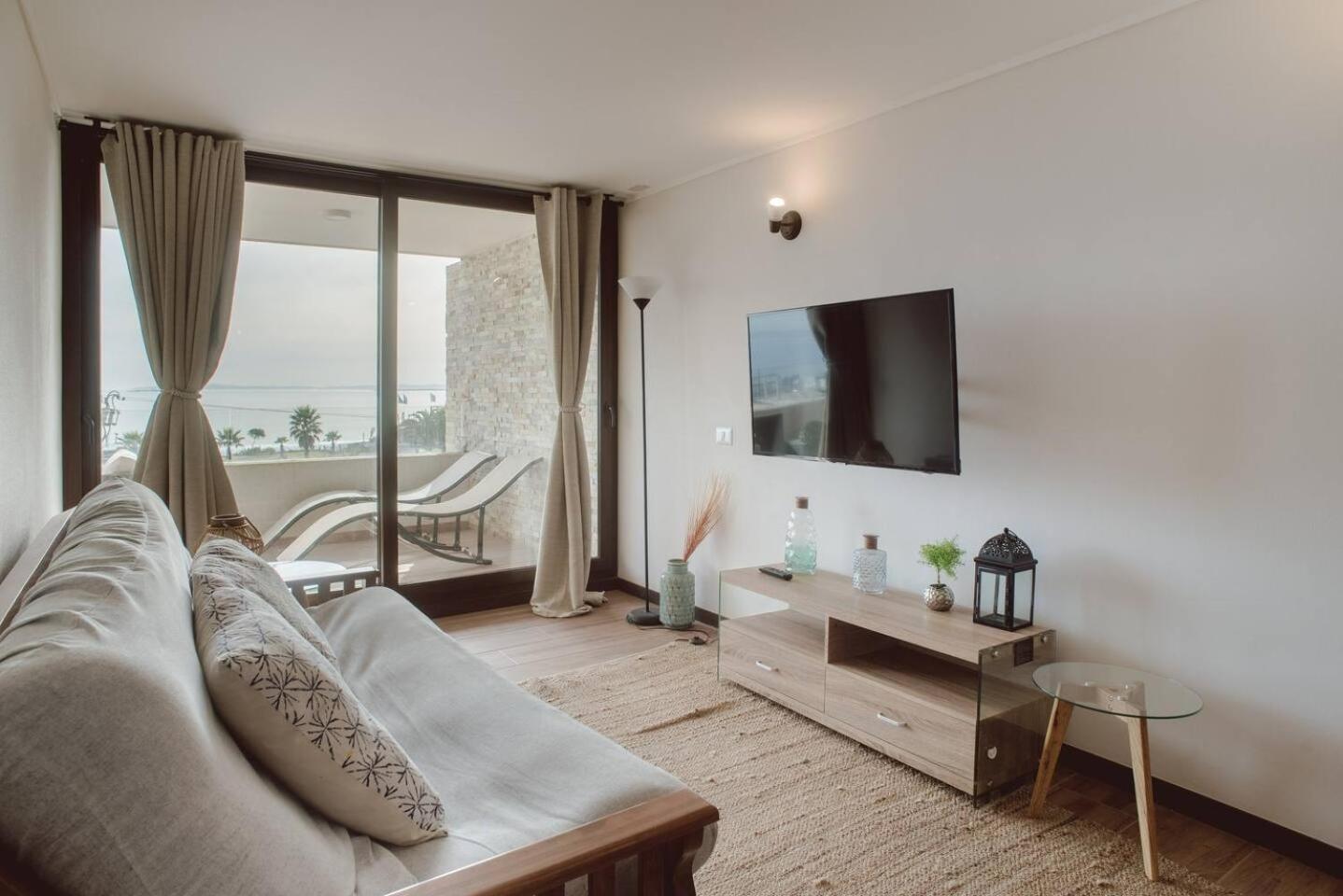 Rustic Beach Concon