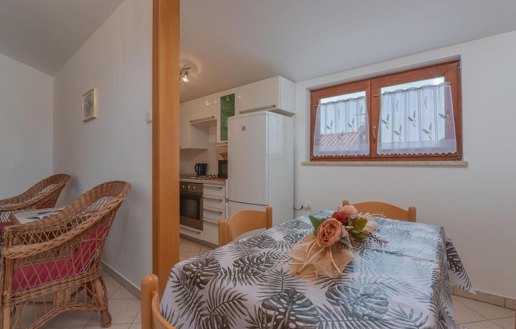Apartment Kristijan with Balcony view 4