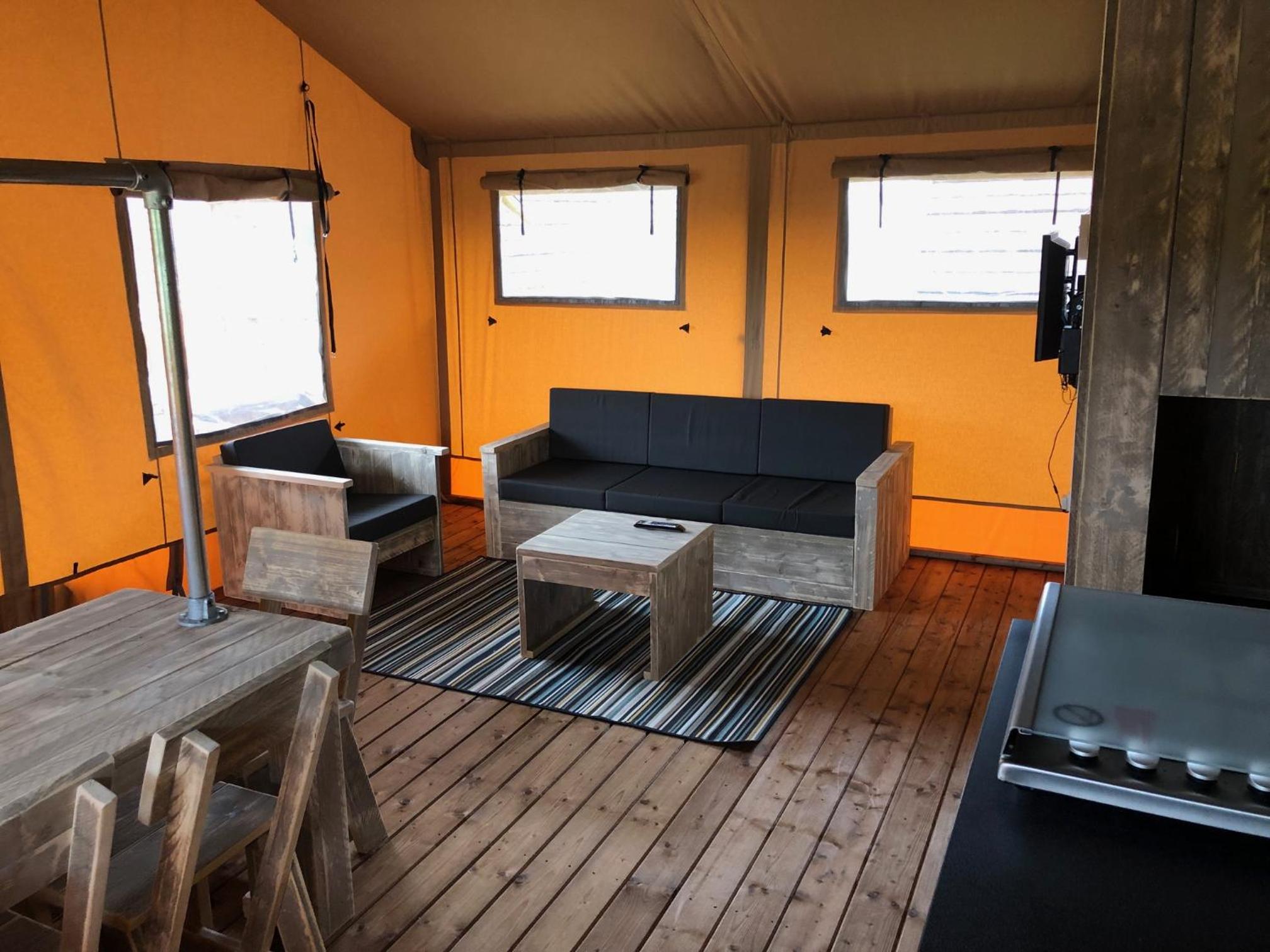 Photo 73