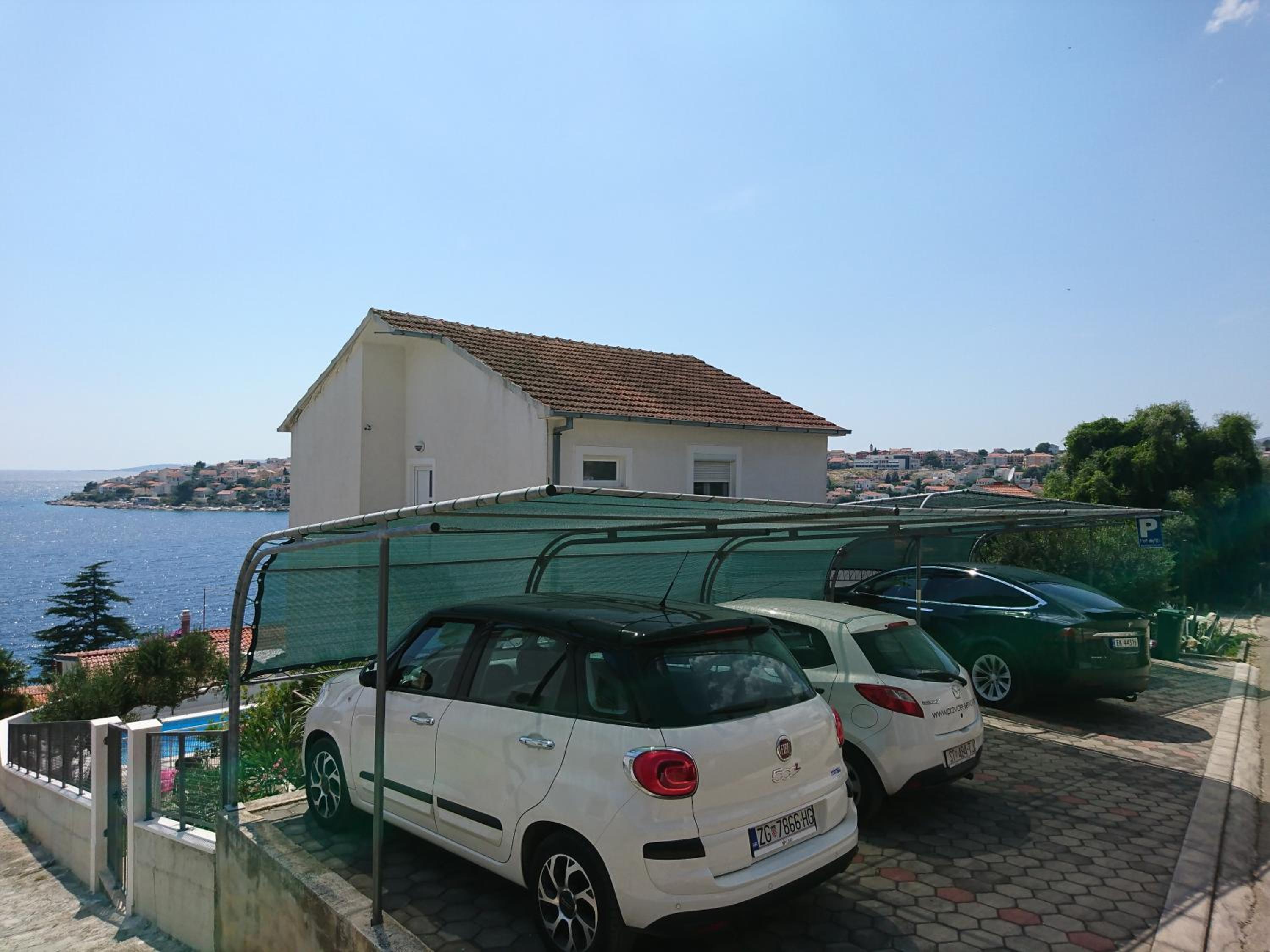 Photo 50