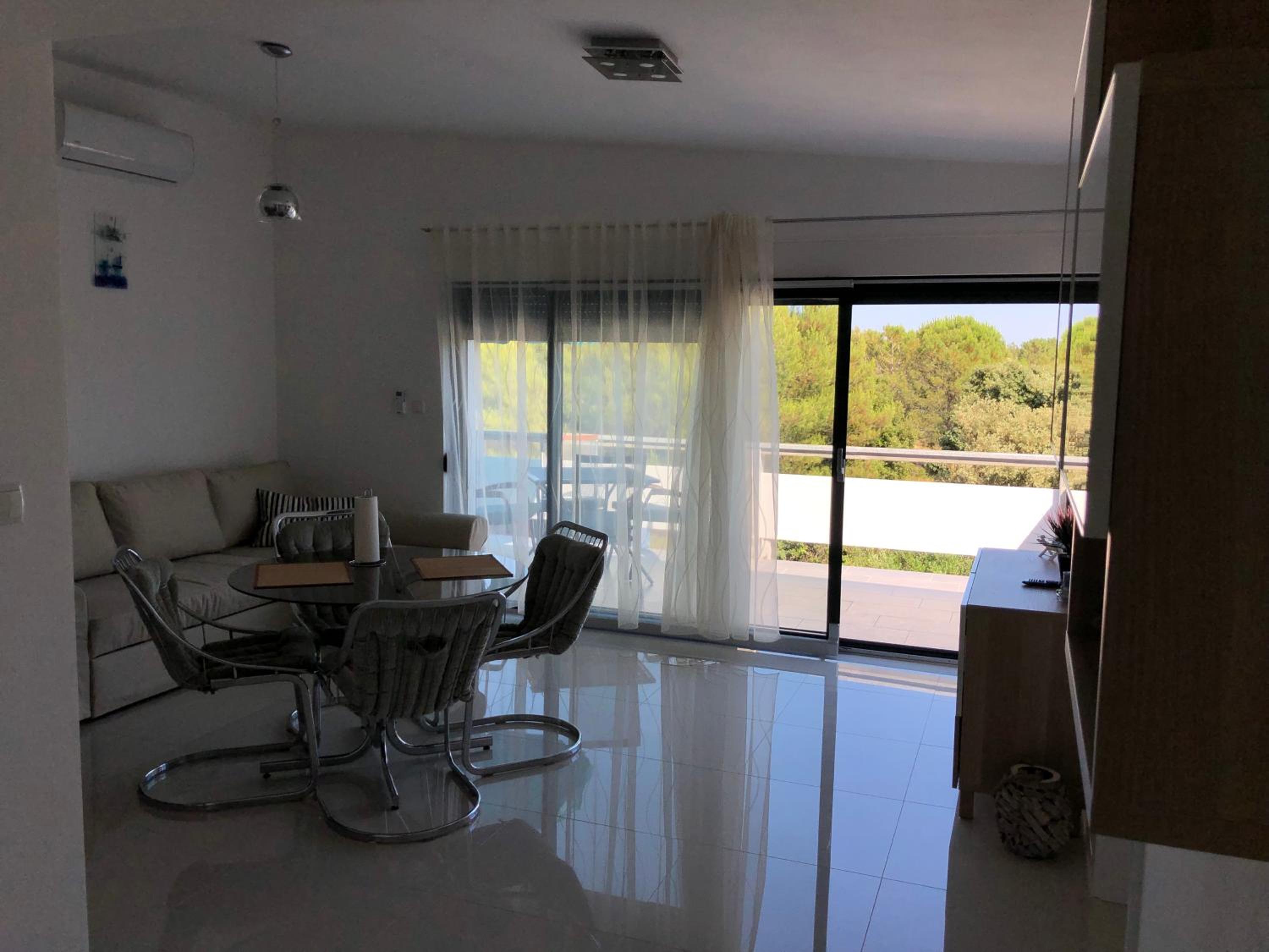 Windrose Apartments view 3