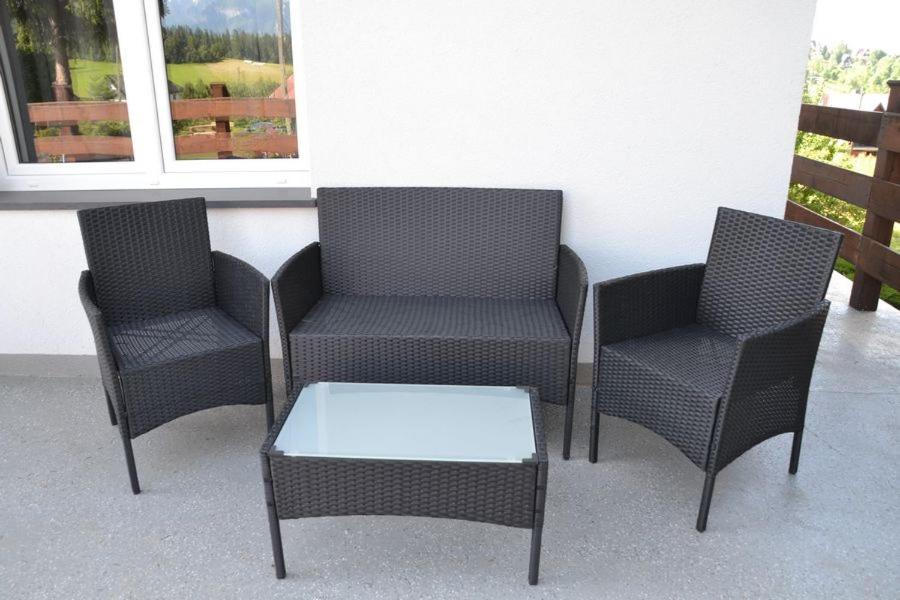 outdoor BBQ area