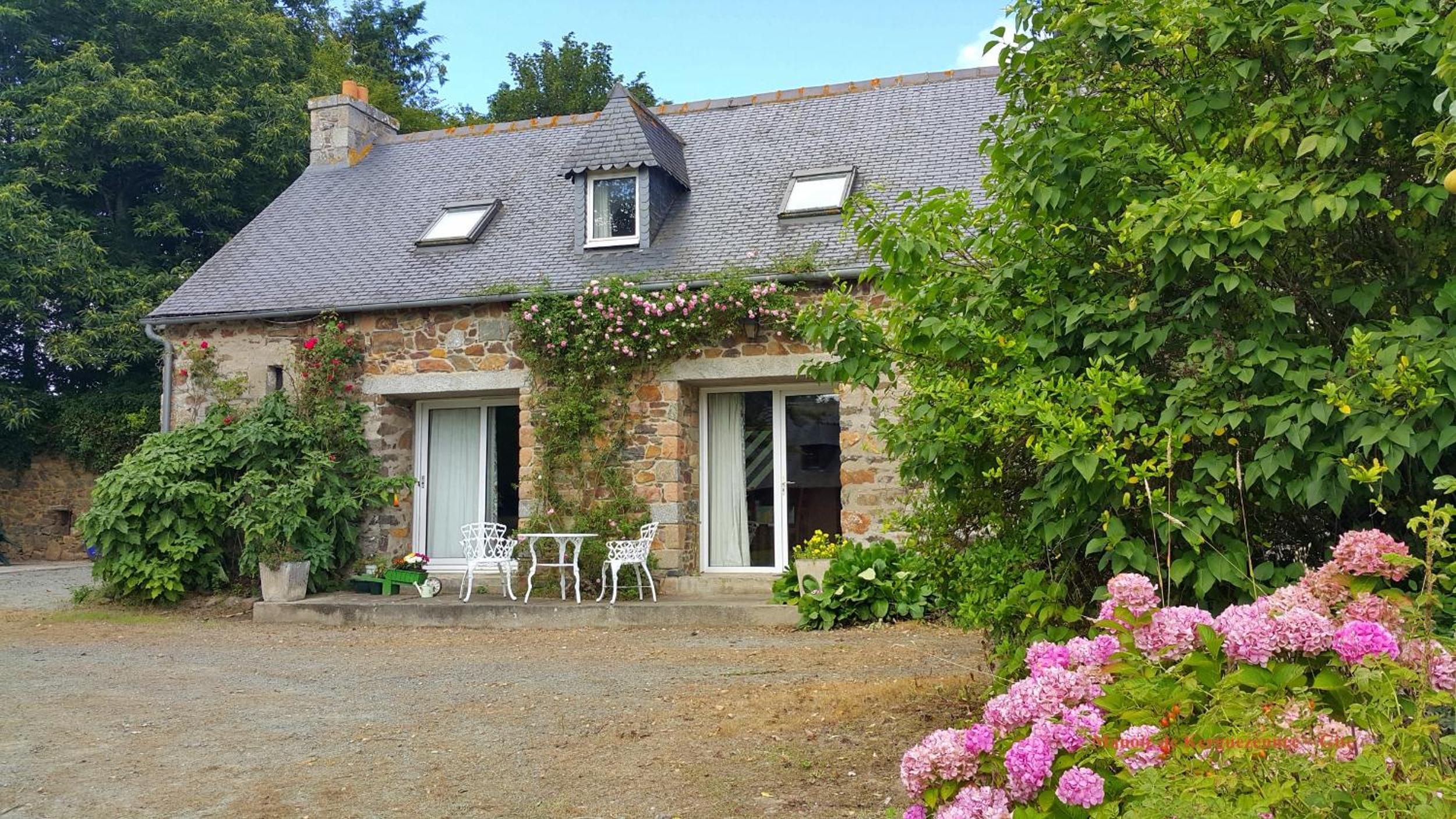 Manoir de Kerguezennec Holiday Home view 2