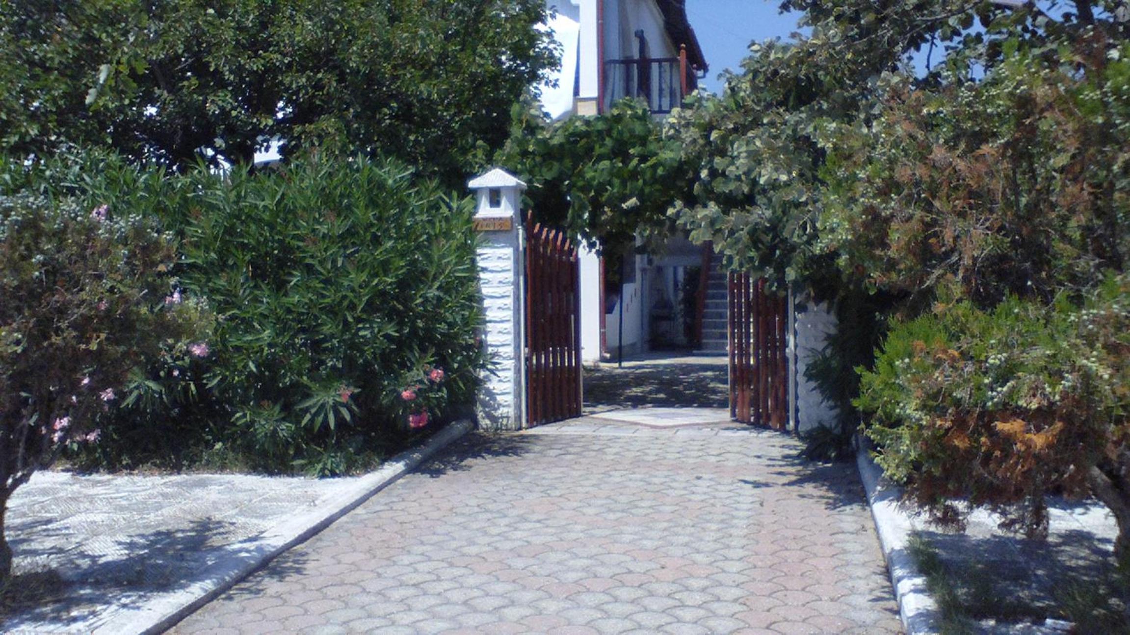 Photo 17
