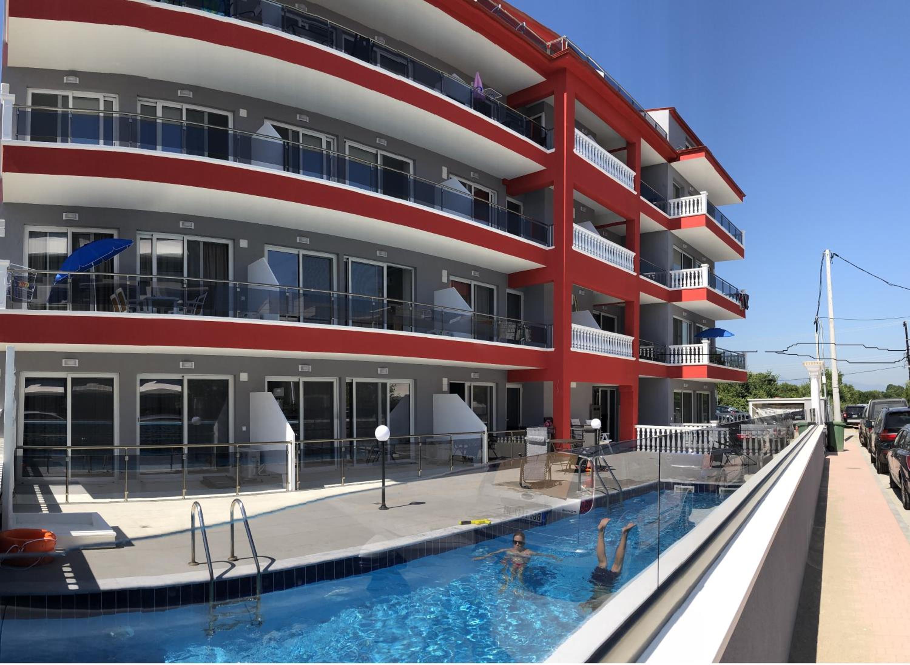 swimming pool