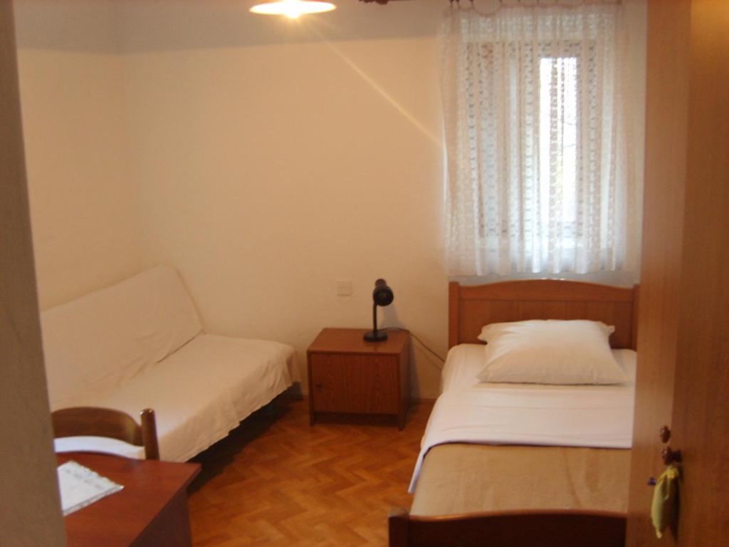 Photo 28