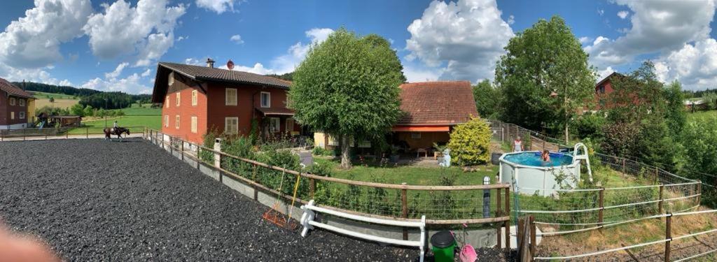 Villa Kunterbunt