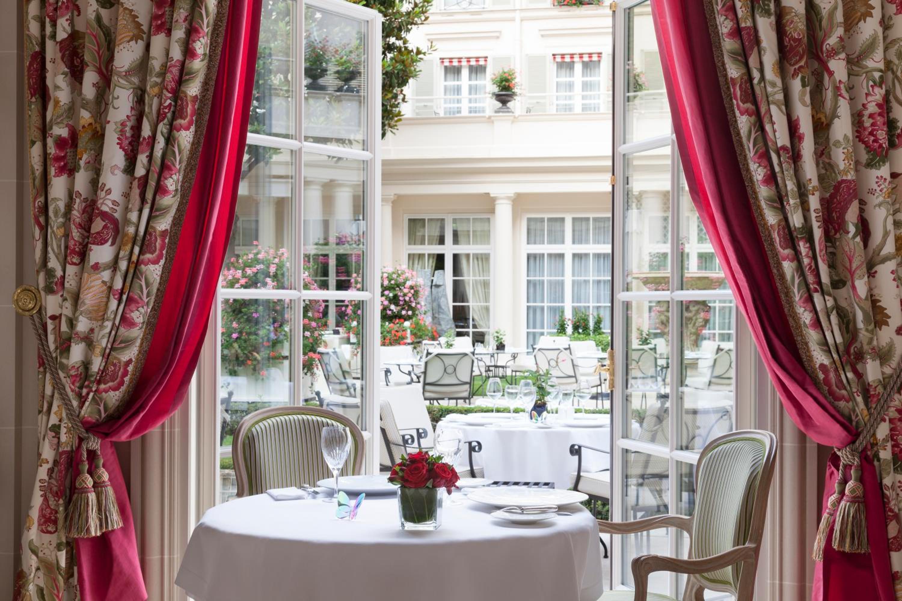 Le Bristol Paris - Oetker Hotels 123