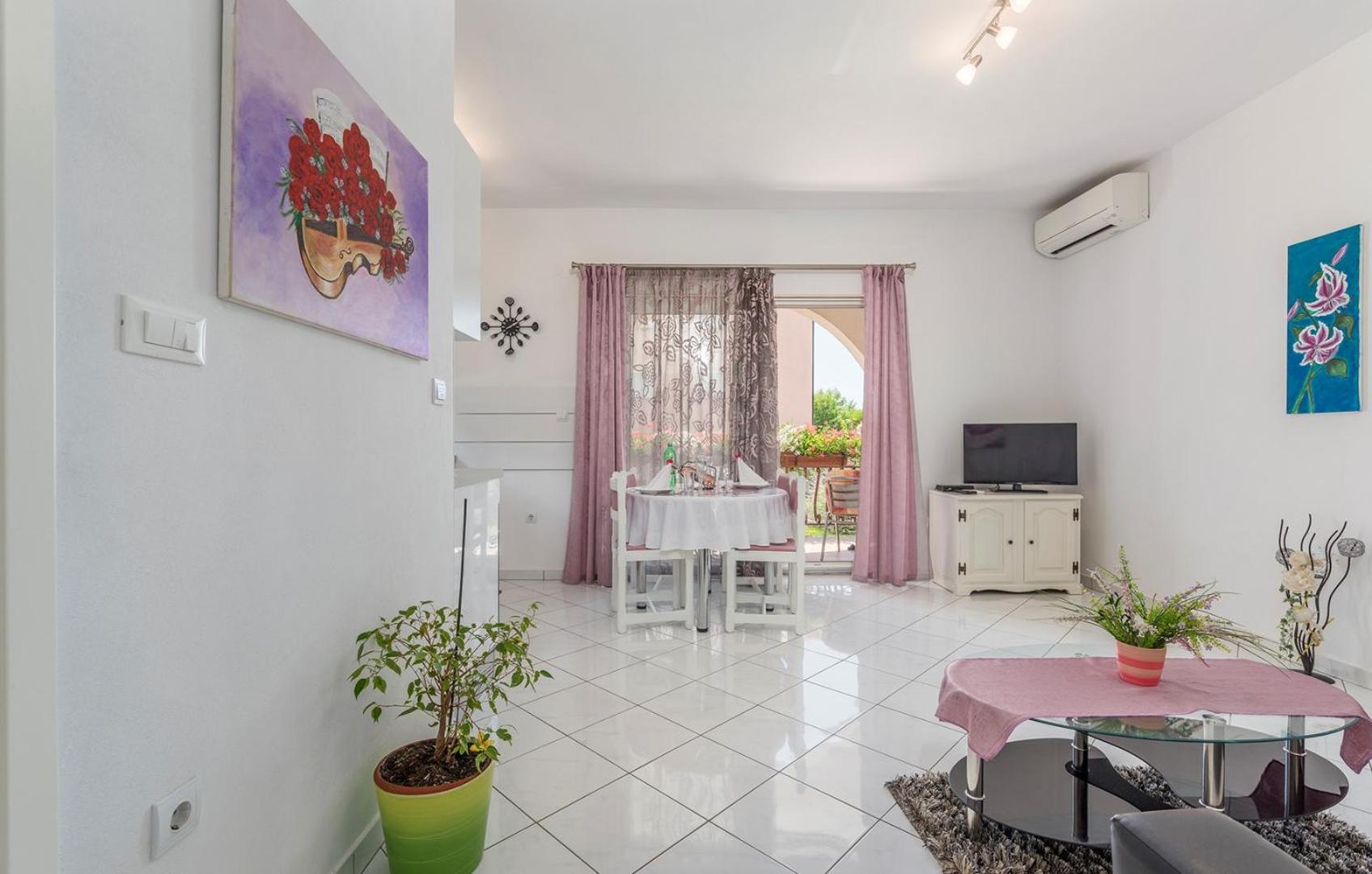 Apartments Baldini - Property Image 9