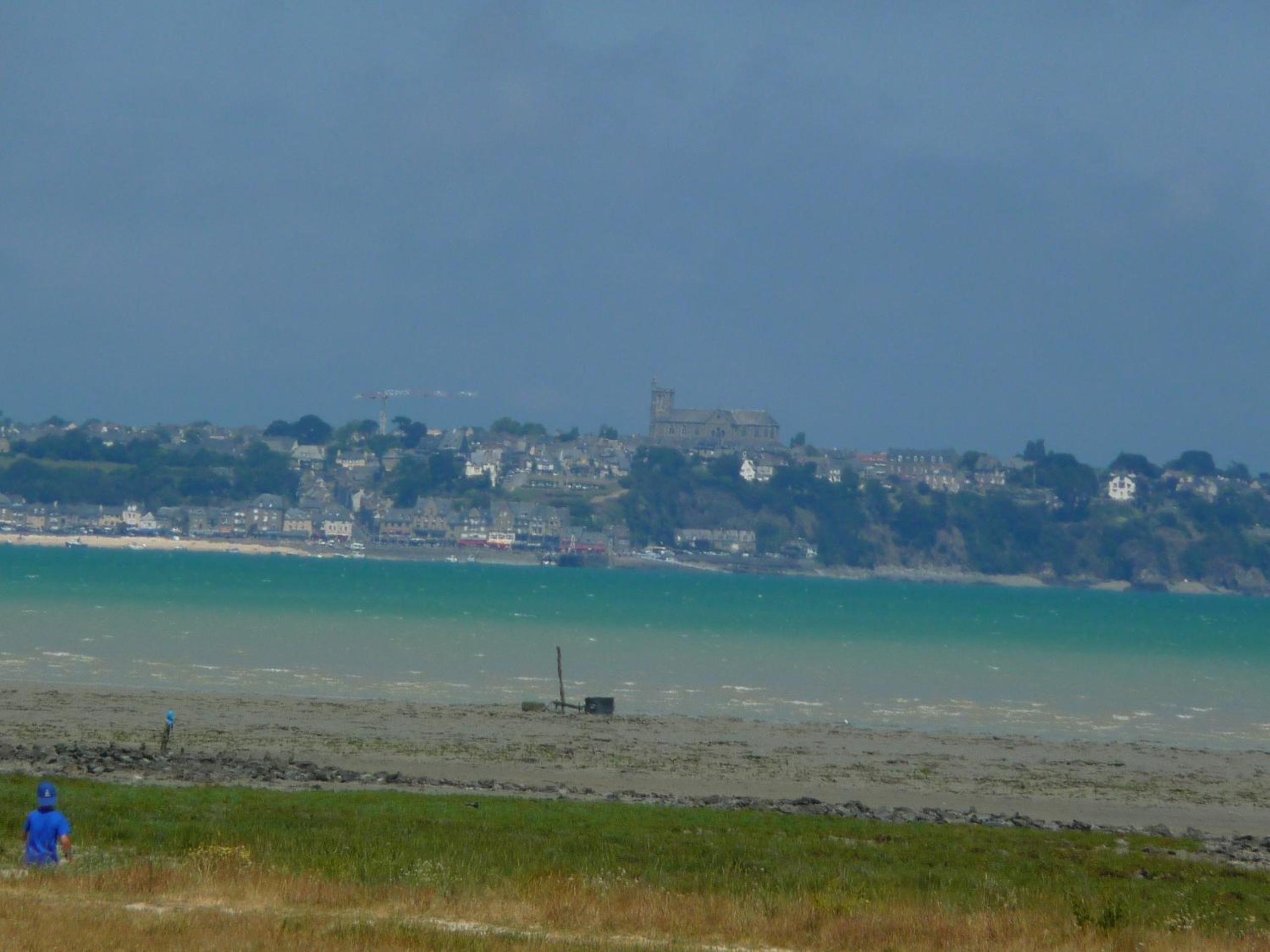 LE BOUT DE LA VILLE view 5