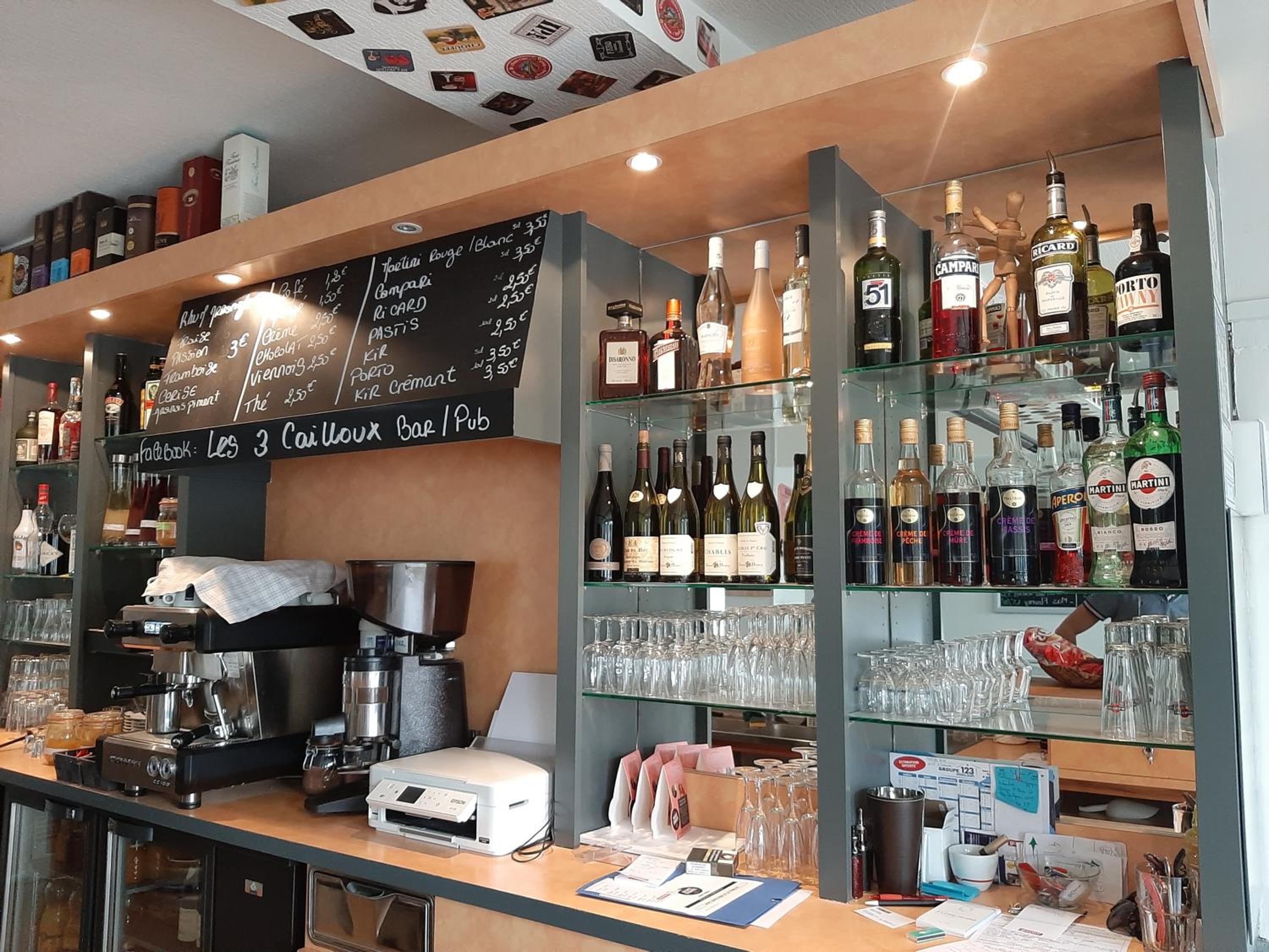 bar