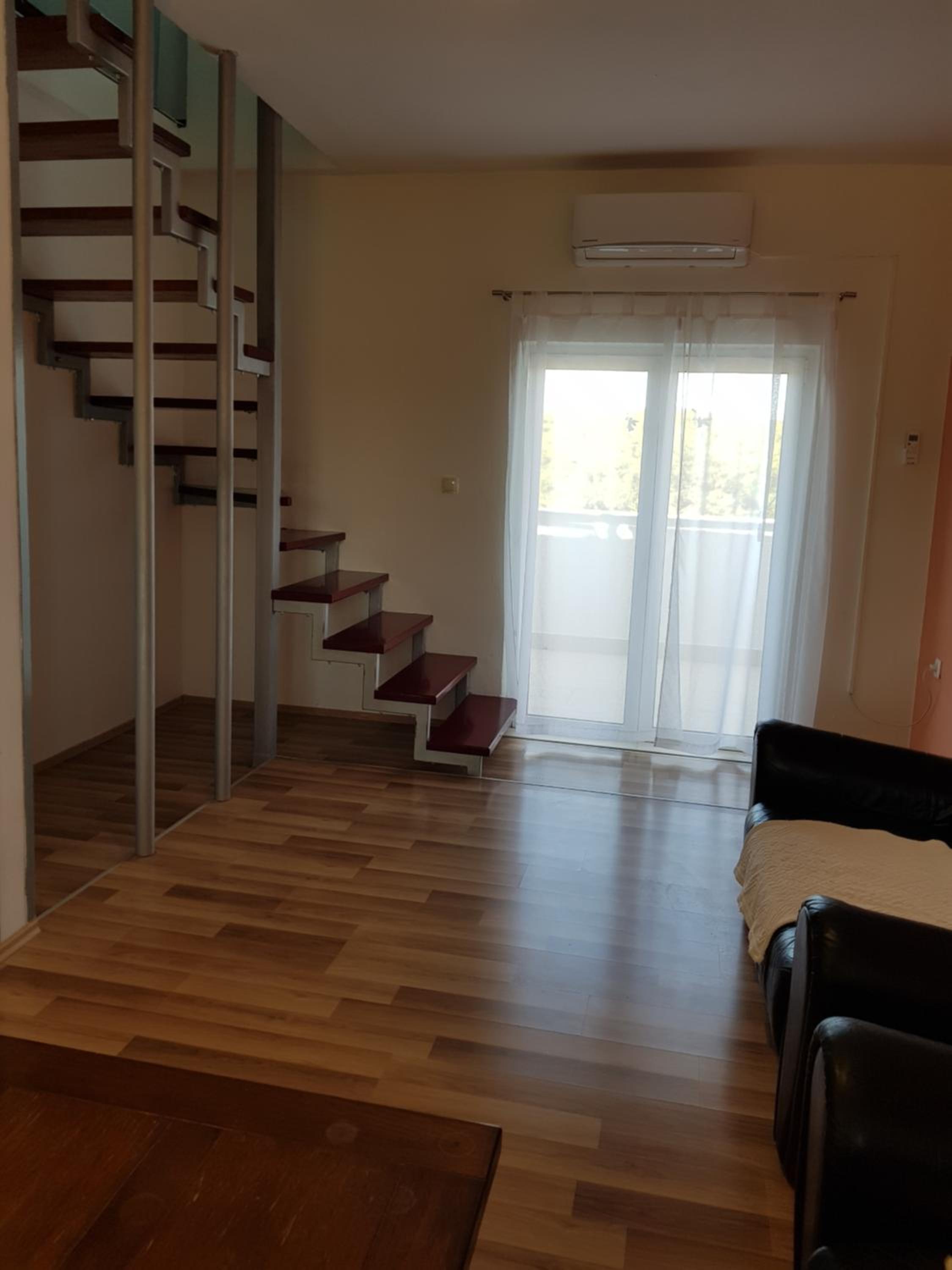 Holiday House ''Villa Flora'' view 5