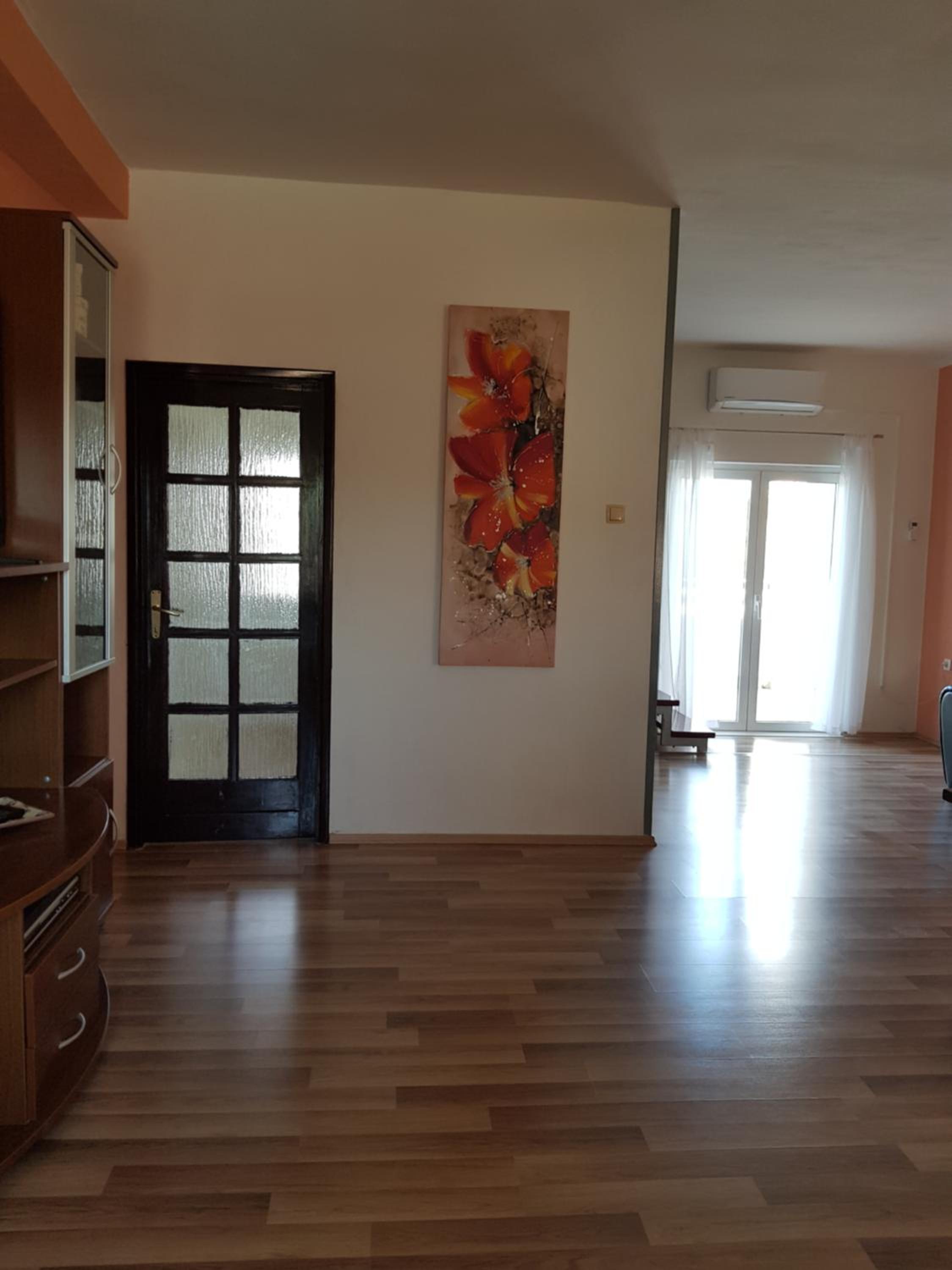 Holiday House ''Villa Flora'' view 4