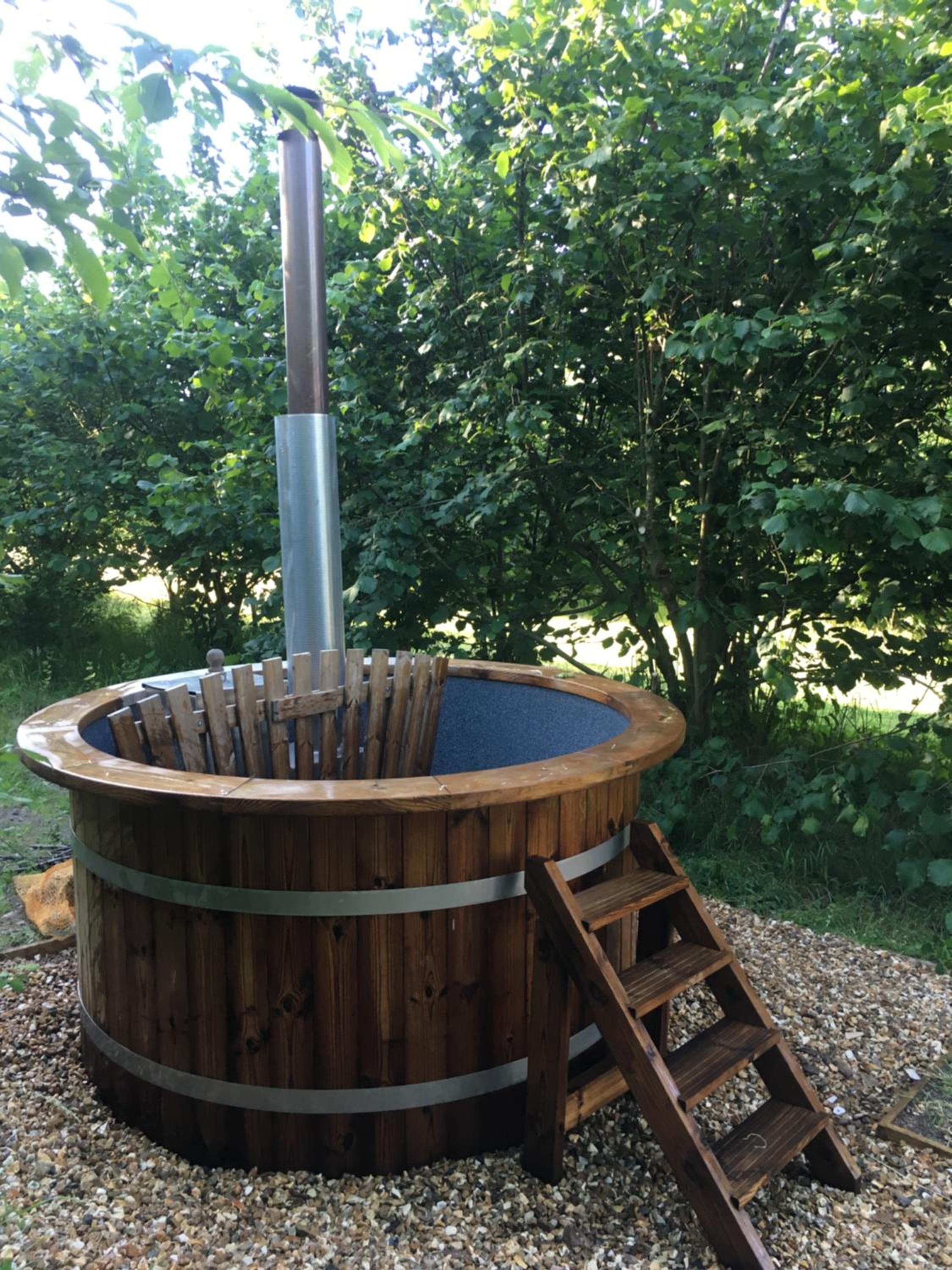 Riverwood Farm Glamping Safari Tent view 3