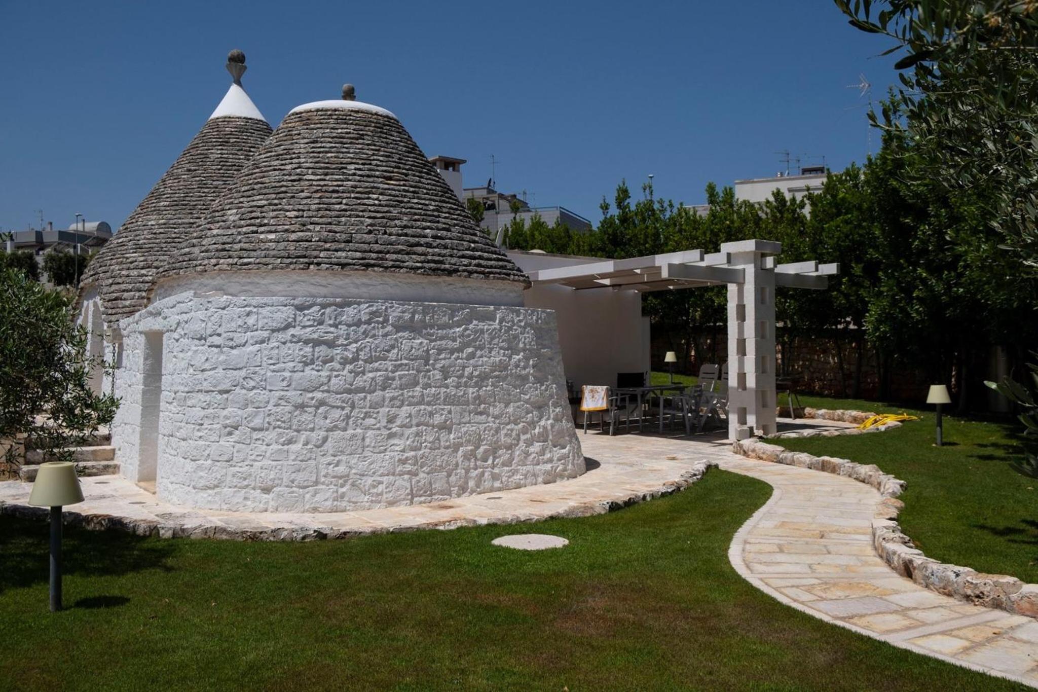 Trulli di Malzo view 4