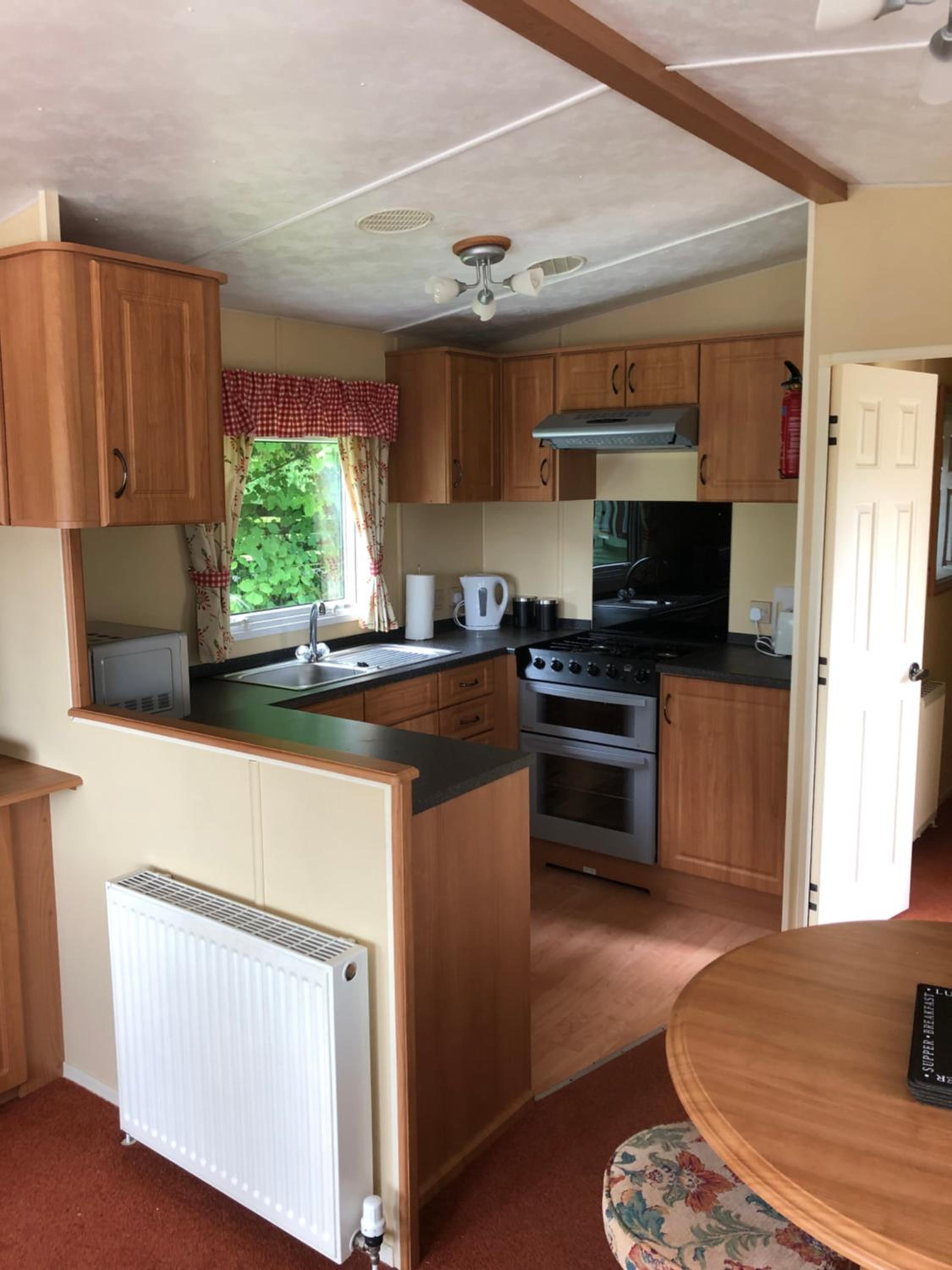 62 Glenfinart Caravan Park