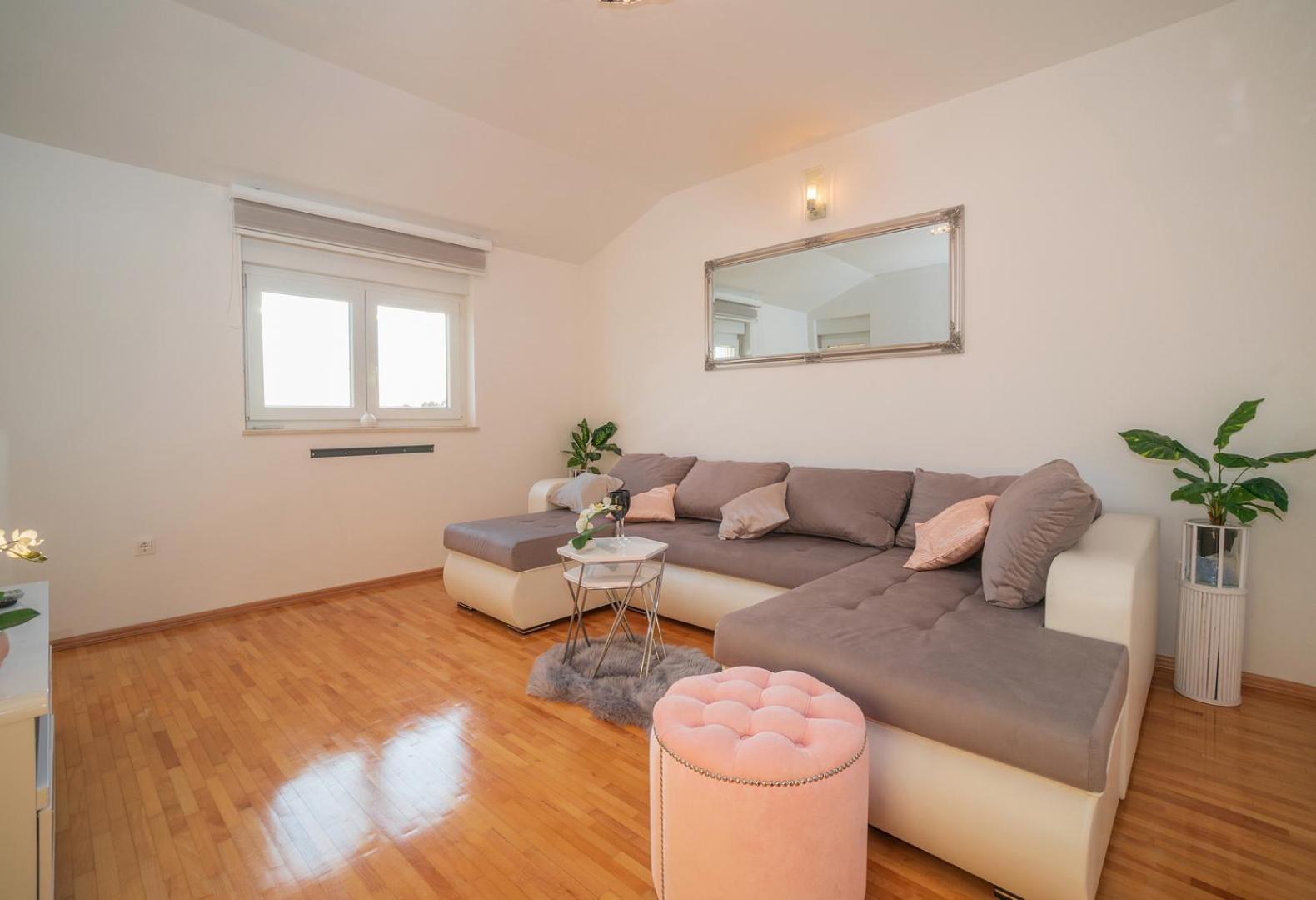Apartman Ma-La