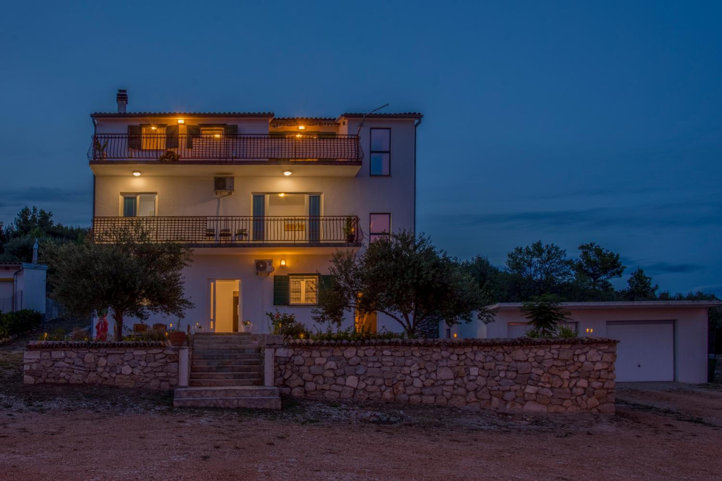 Apartmani Lana view 2