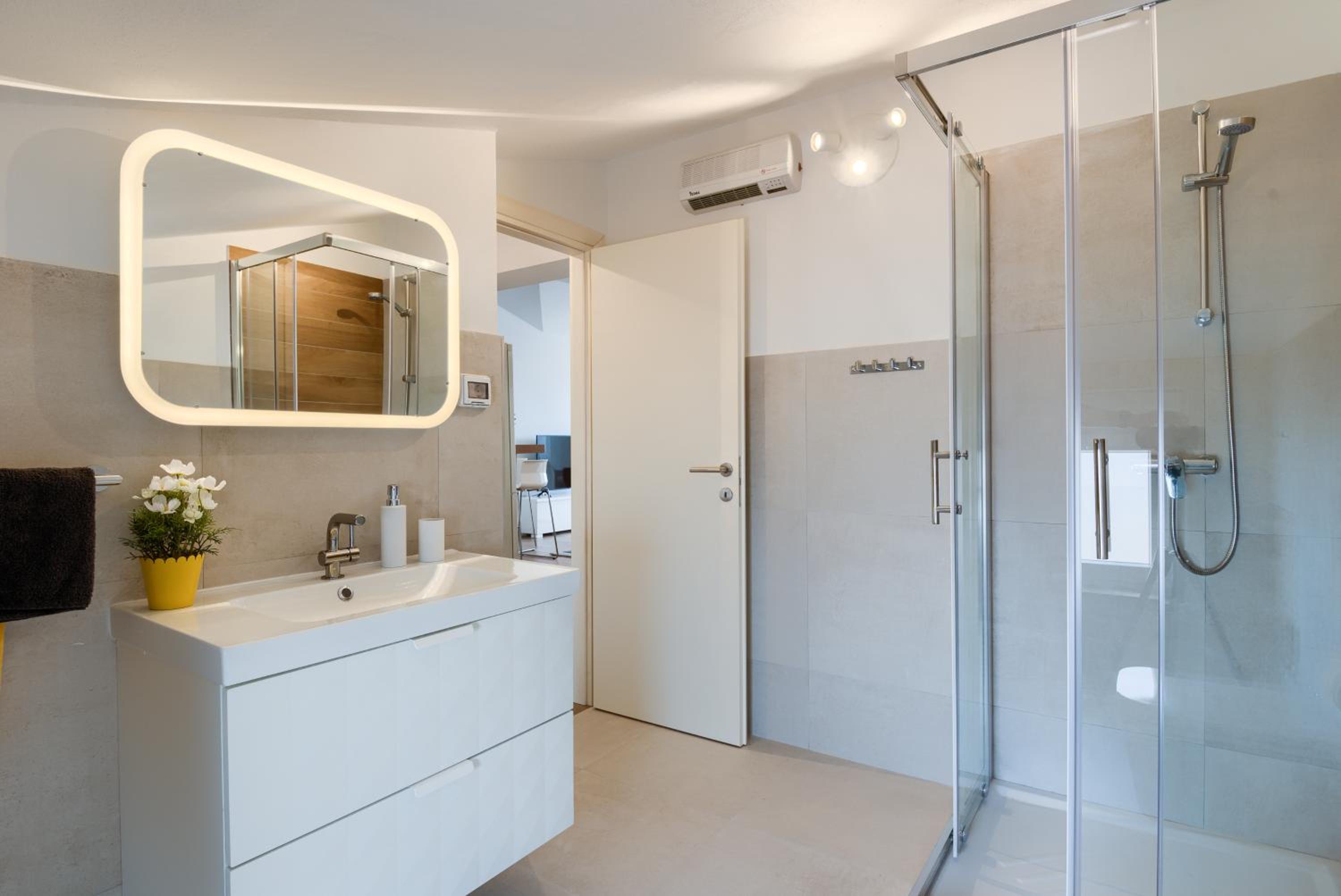Apartments Dream in Arena 2 Pula Center FREE PARKING view 5
