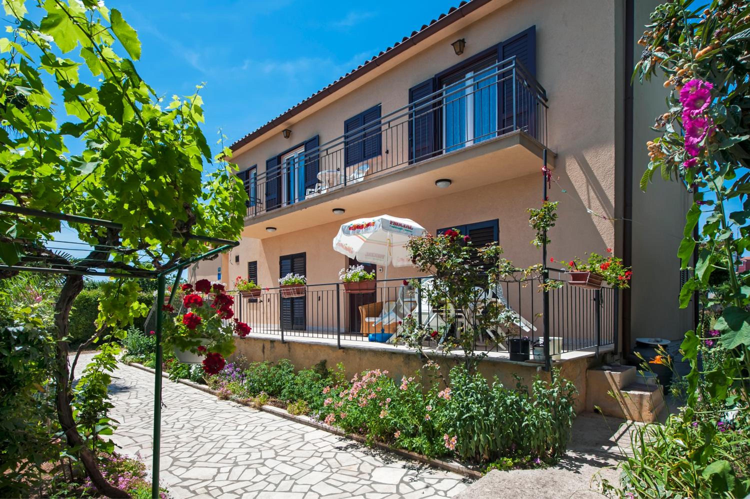 Apartment Ivo