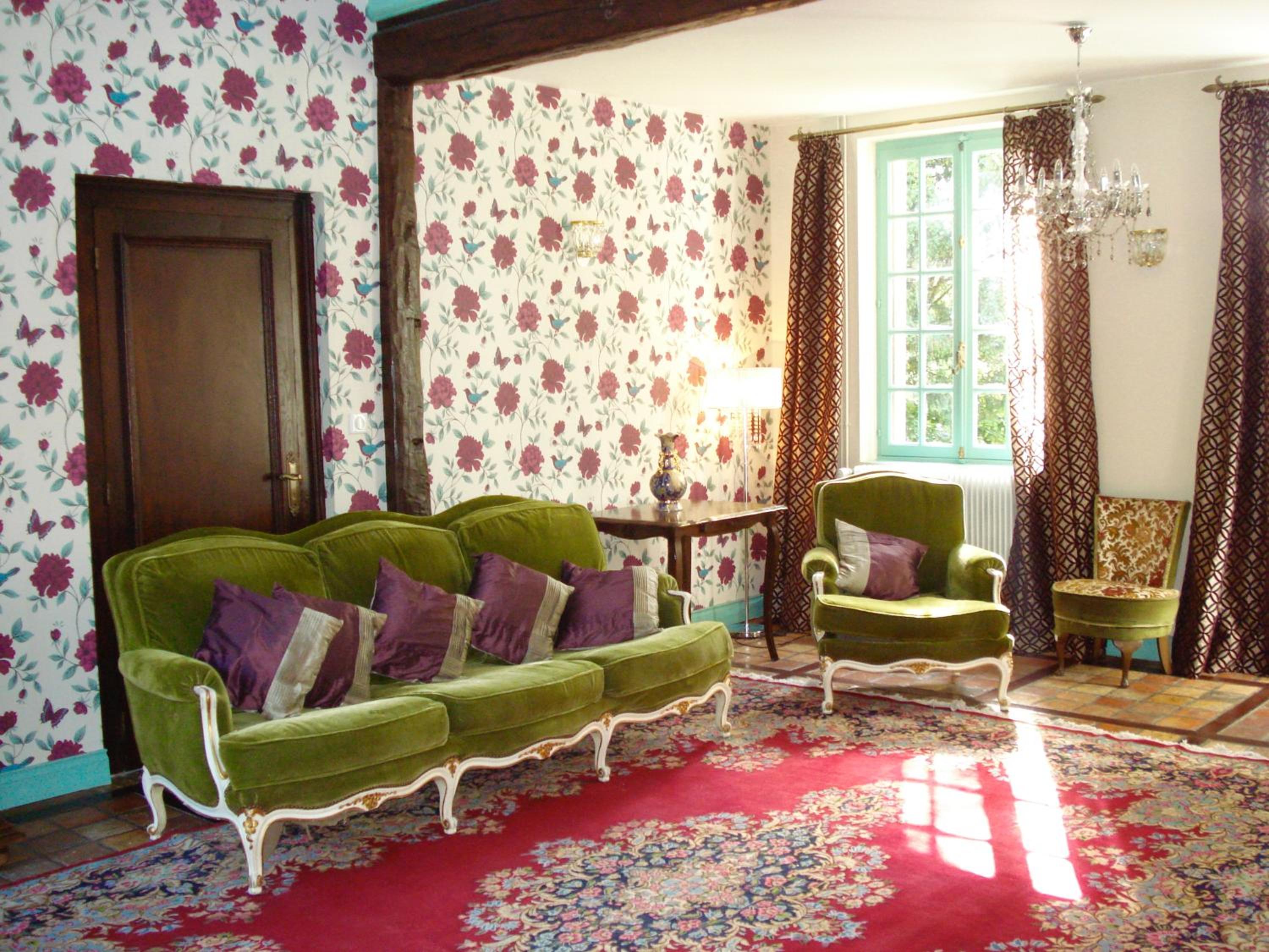 Chateau de la Vallee - East or West Wing (each wing self-contained with own entrance)