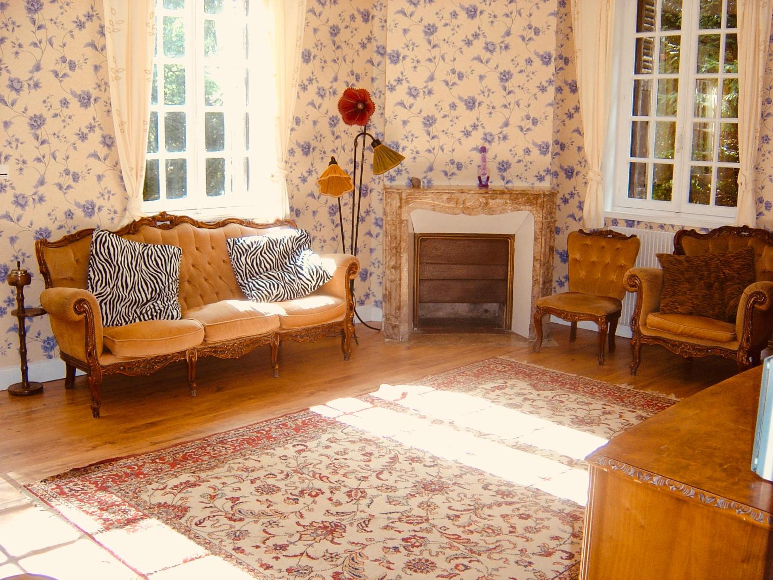 Photo 12