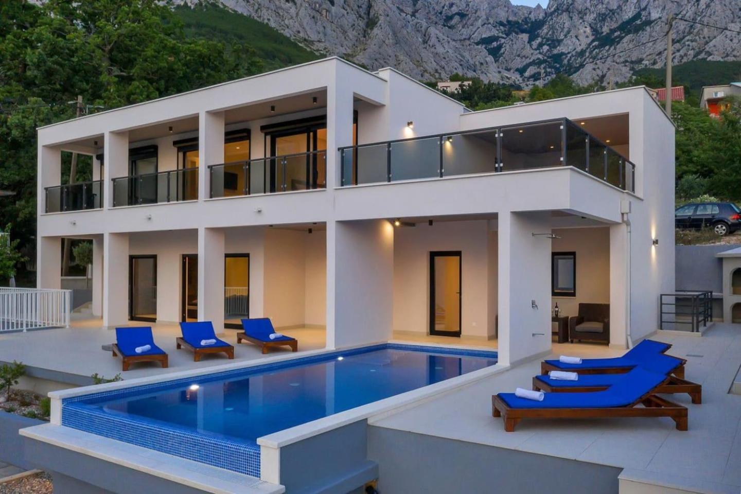 Holiday home E view 5