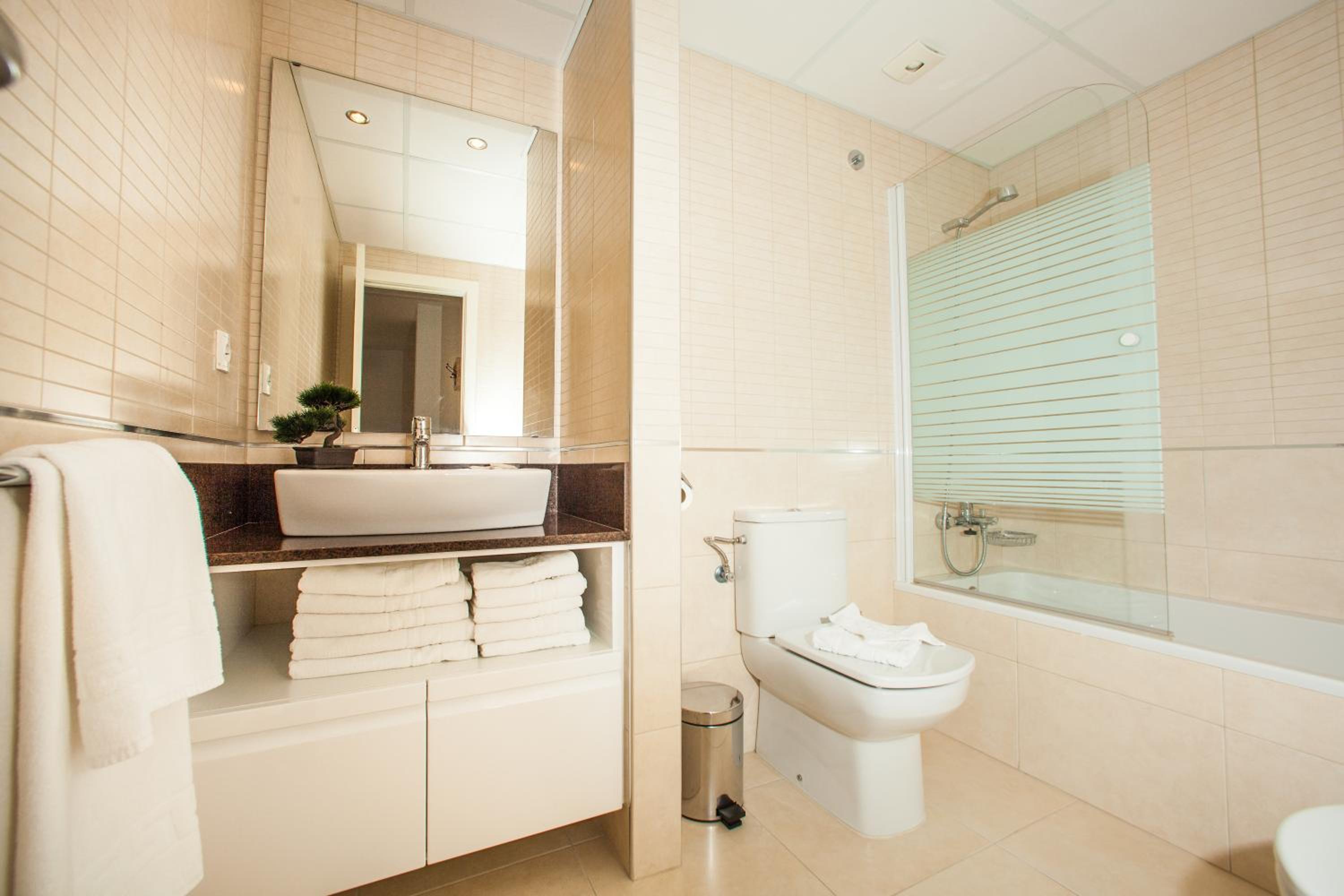Marina Palace by Intercorp Hotel Group