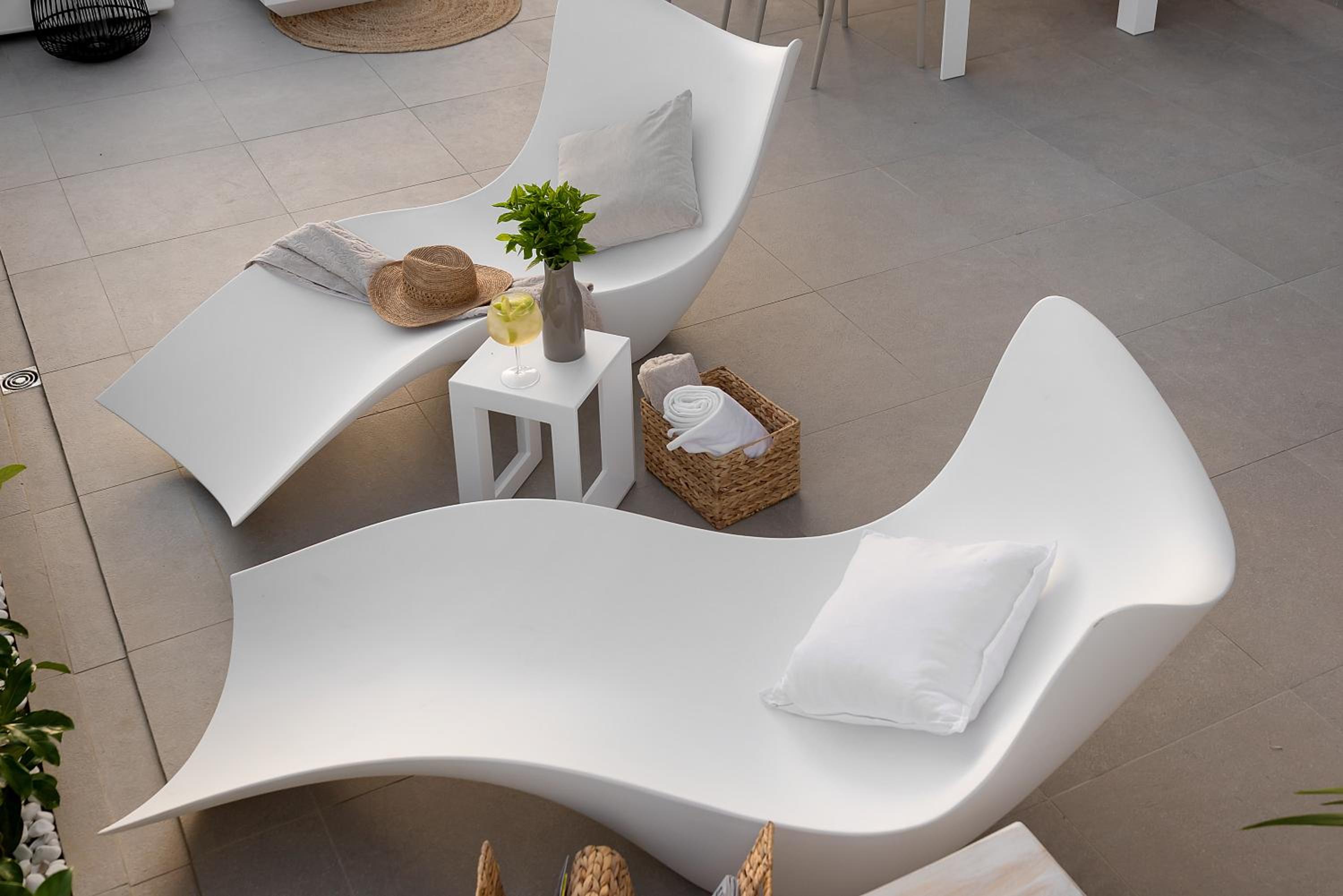The Pleasurist only yours heated pool and terrace