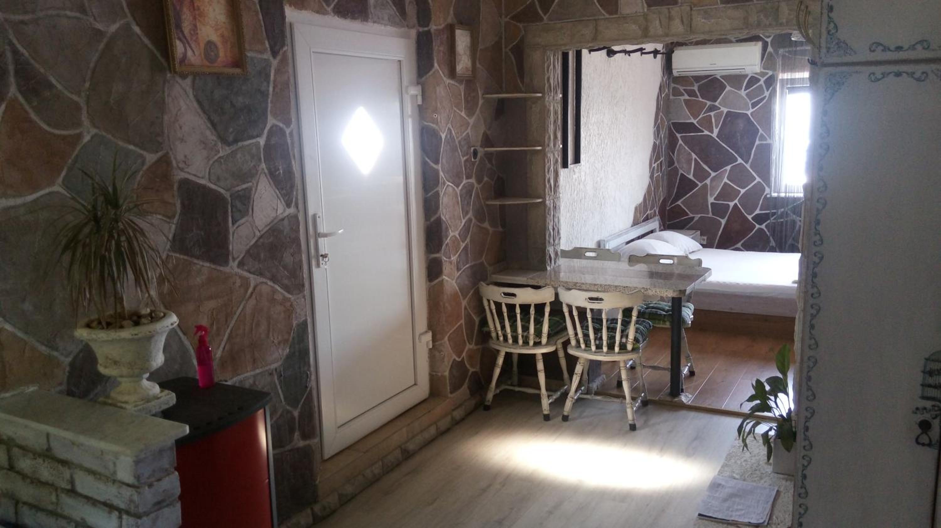 Apartmani Mira view 2