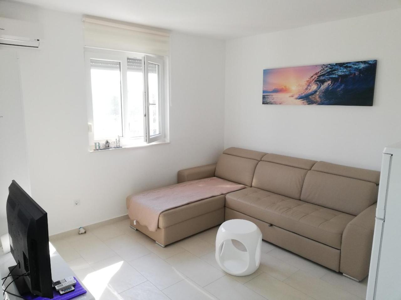 Apartment Jakov en Nin