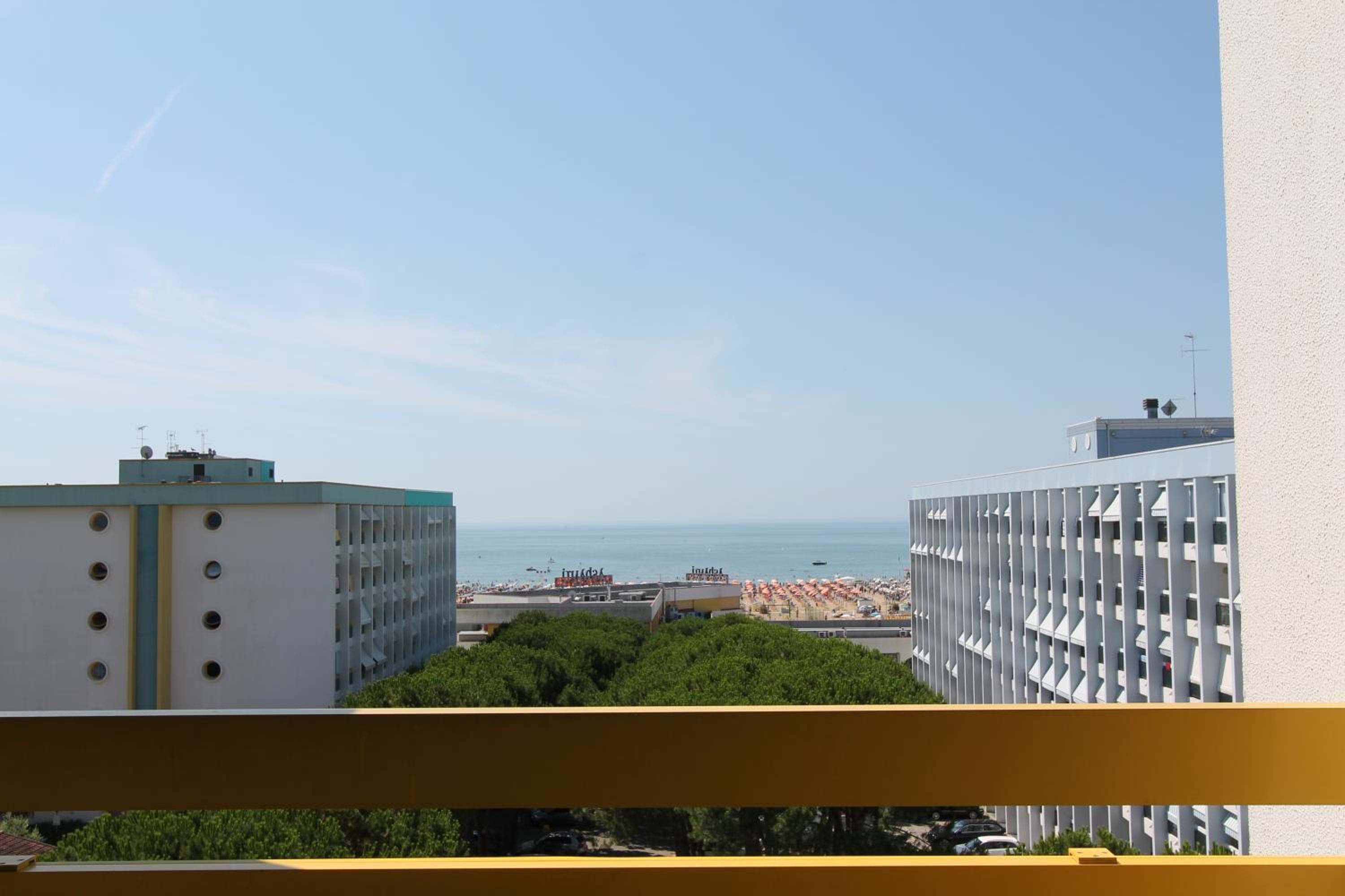 FLATS SOLARIUM