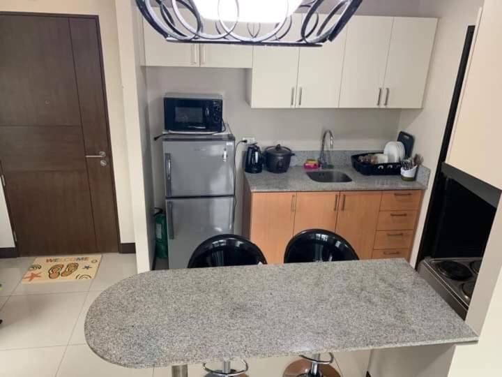 Cubao ManhattanHeights Unit 11A Tower B, 2BR