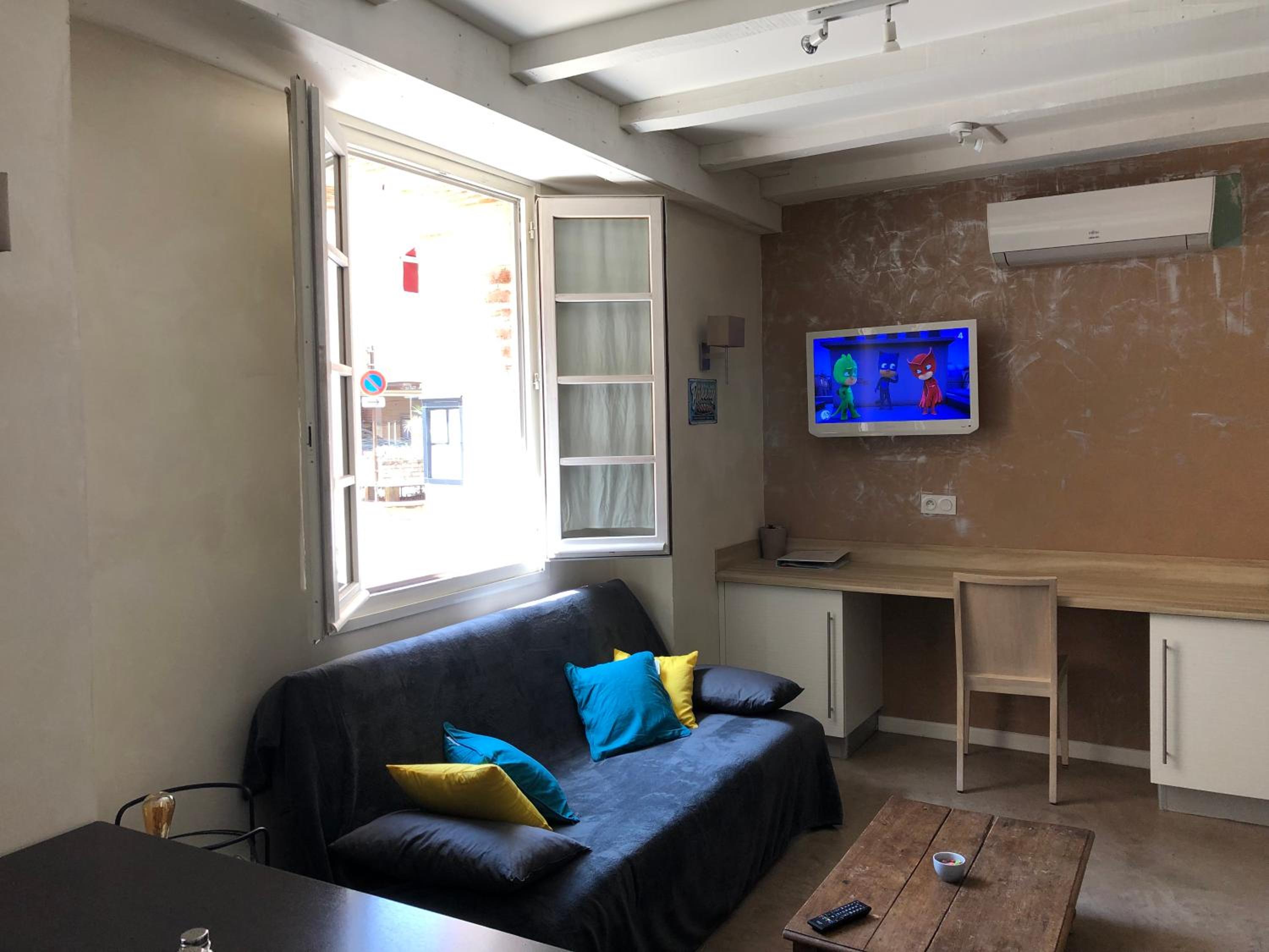 Photo 18