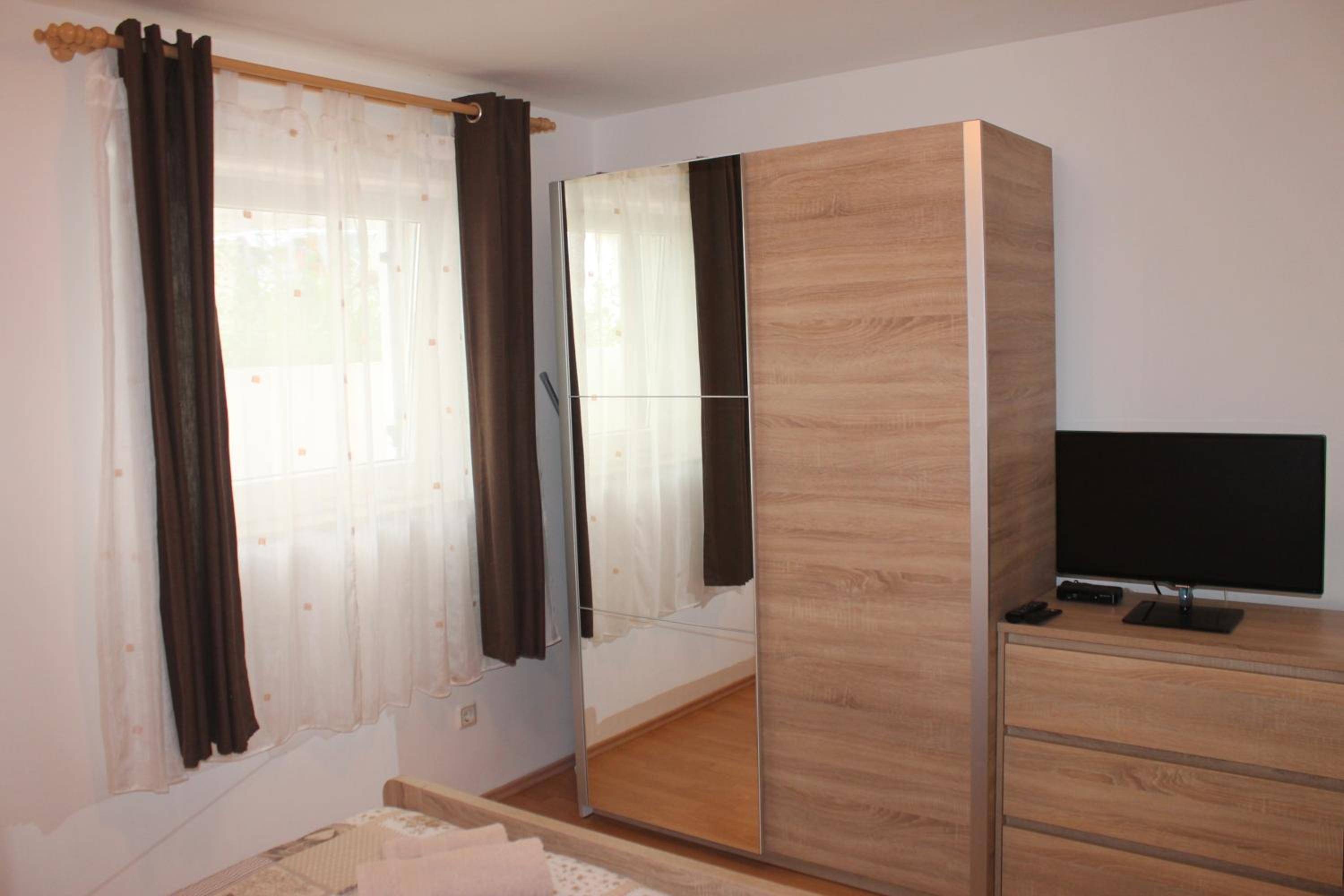 Apartments Luca view 3