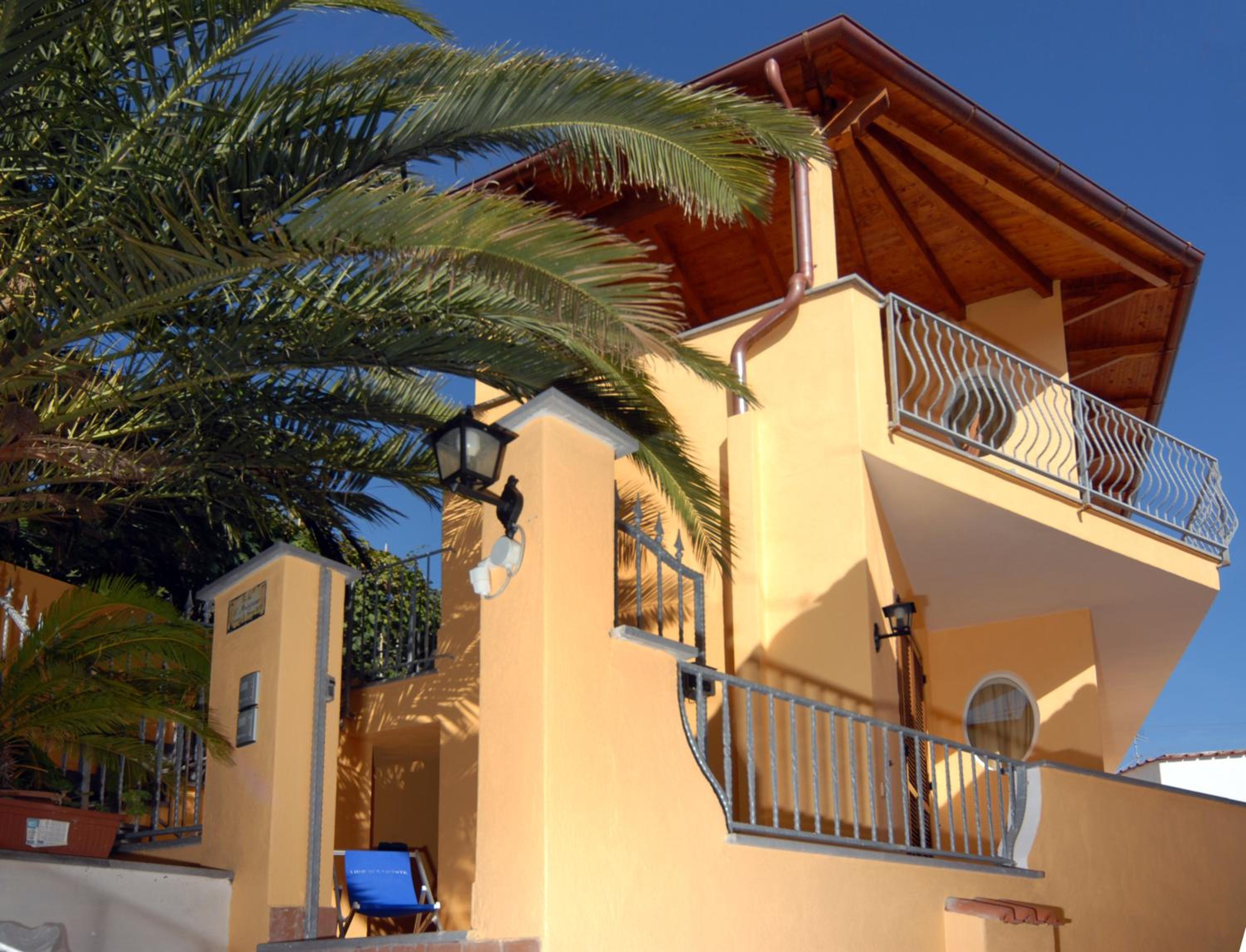 Arcadia Case e Vacanze view 4