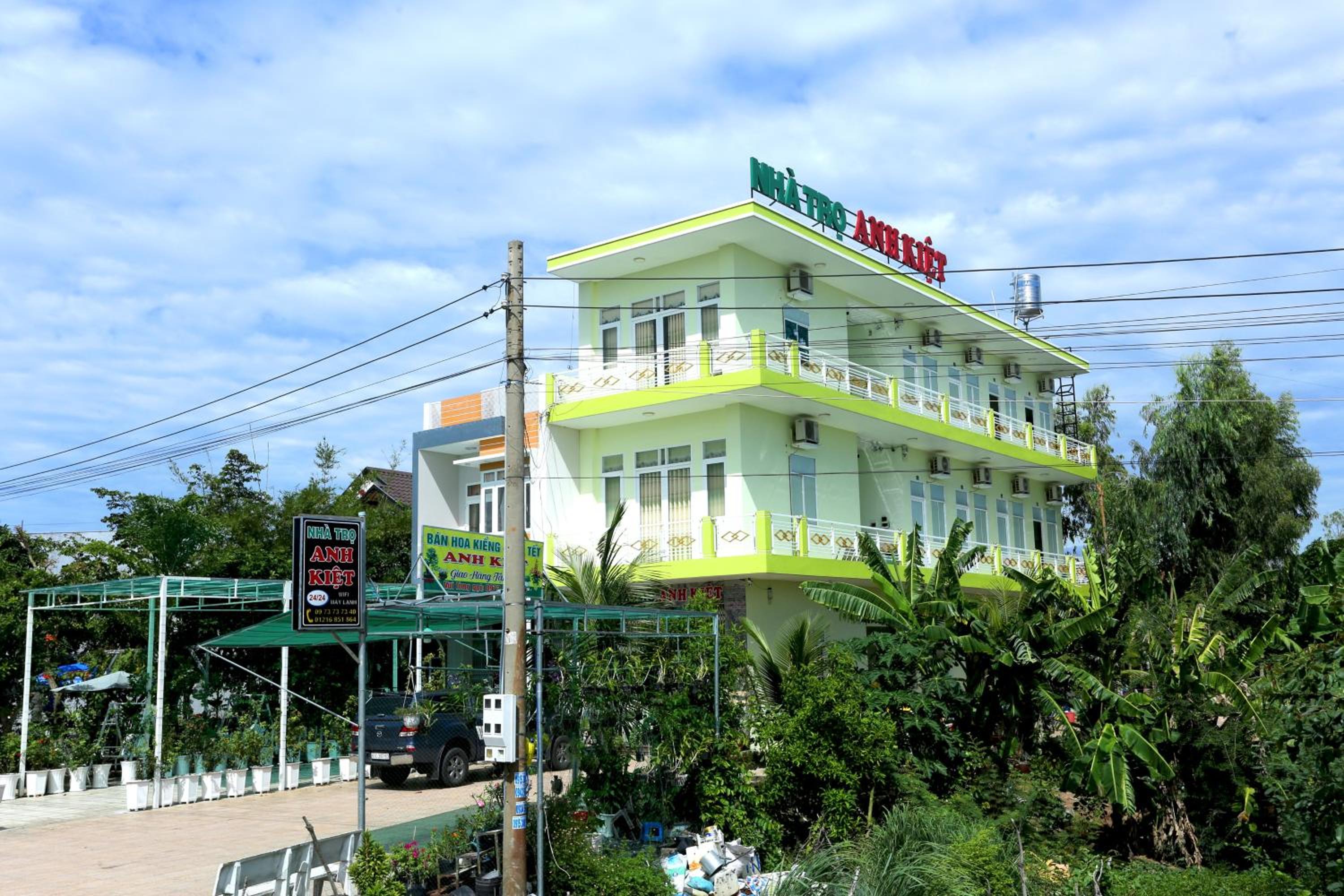 hotel building