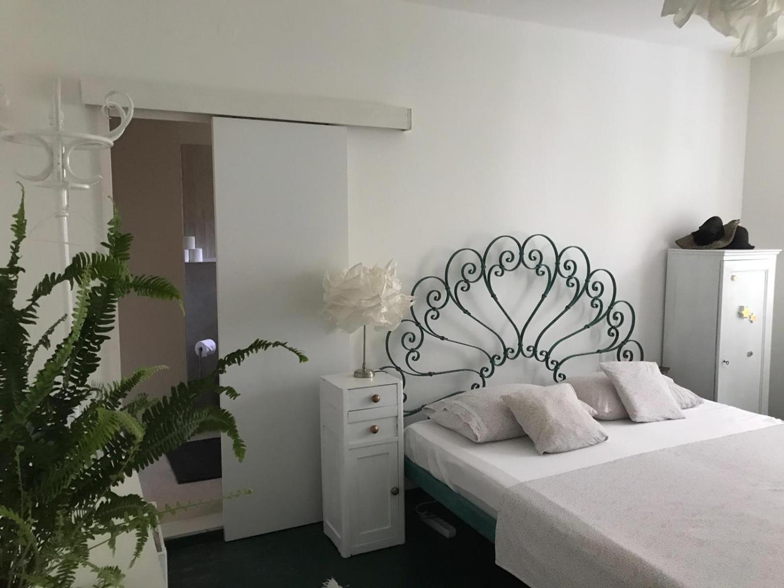 Apartment and Rooms Lapad