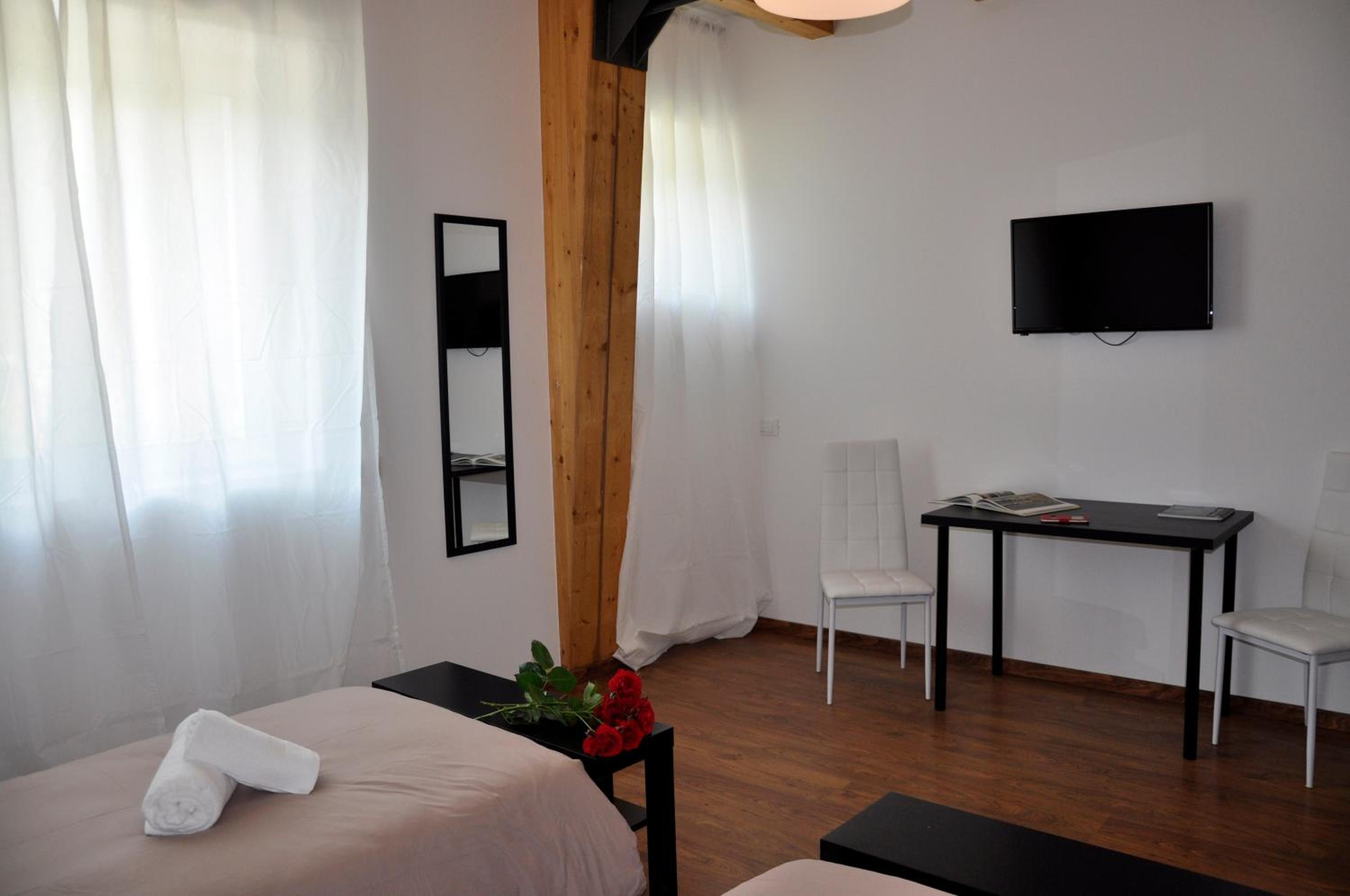 LUNAR room & breakfast photo 3