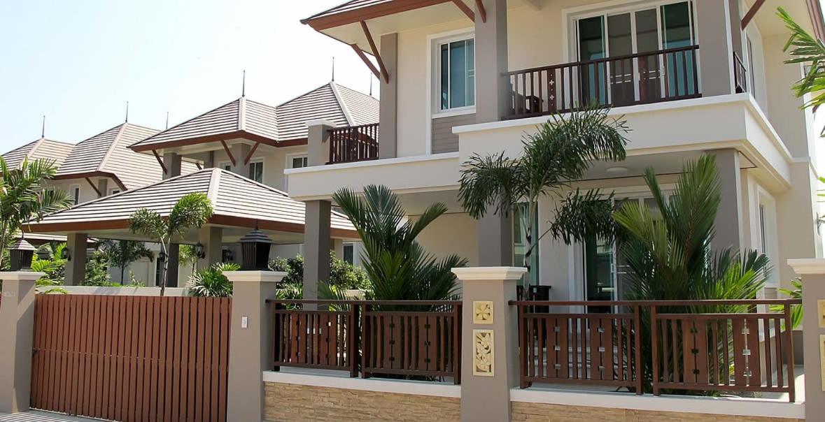 Chaam Pool Villa Baanusabai view 4