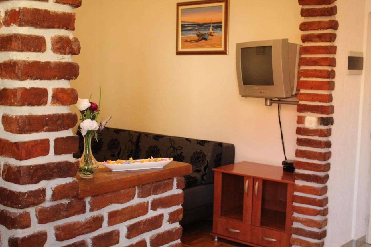 Photo 23