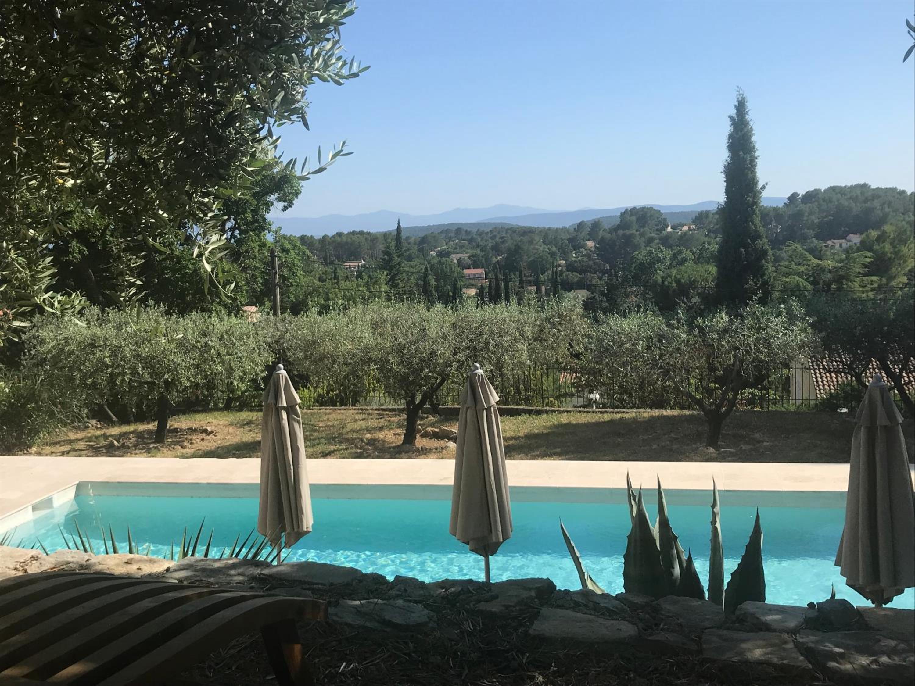 Le Clos en Provence view 2