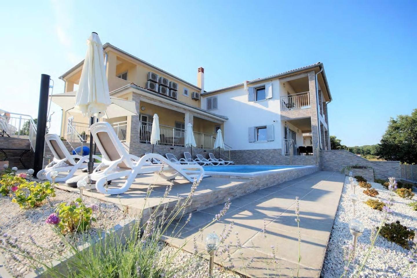 Villa Anna view 3